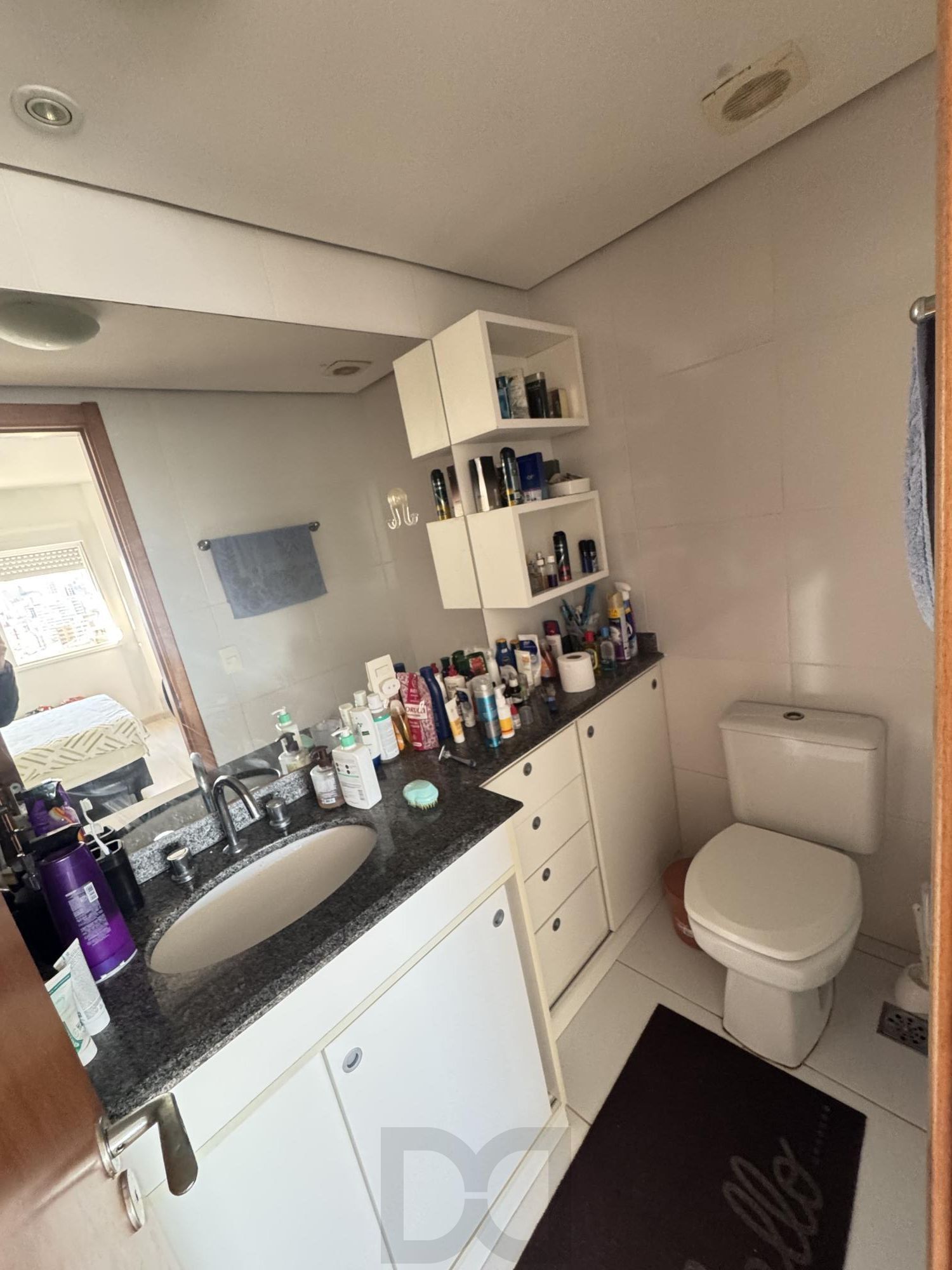 Oportunidade Imperdível! Apartamento de 2 Quartos e garagem na Cidade Baixa, Porto Alegre! — foto 18