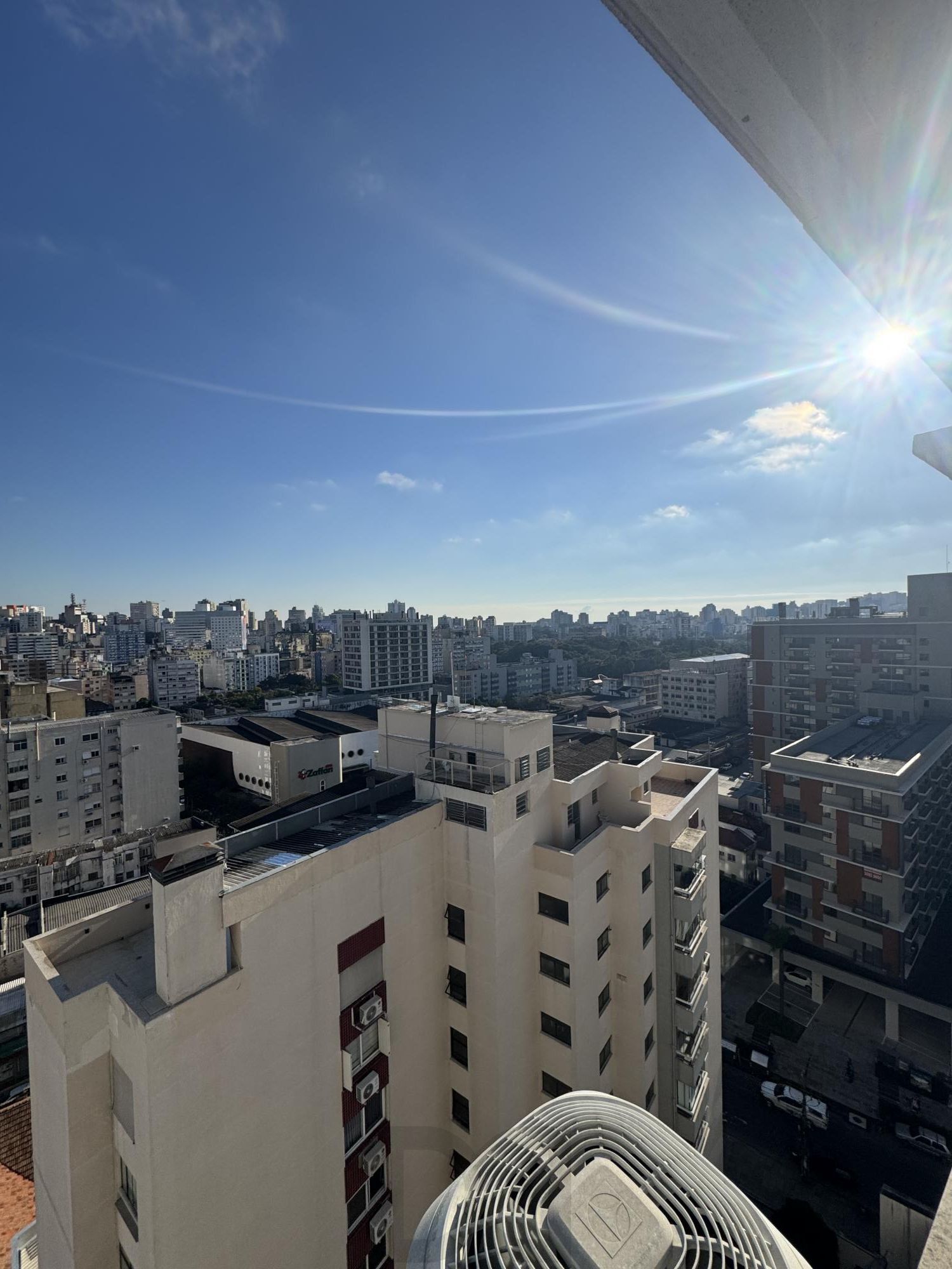 Oportunidade Imperdível! Apartamento de 2 Quartos e garagem na Cidade Baixa, Porto Alegre! — foto 7