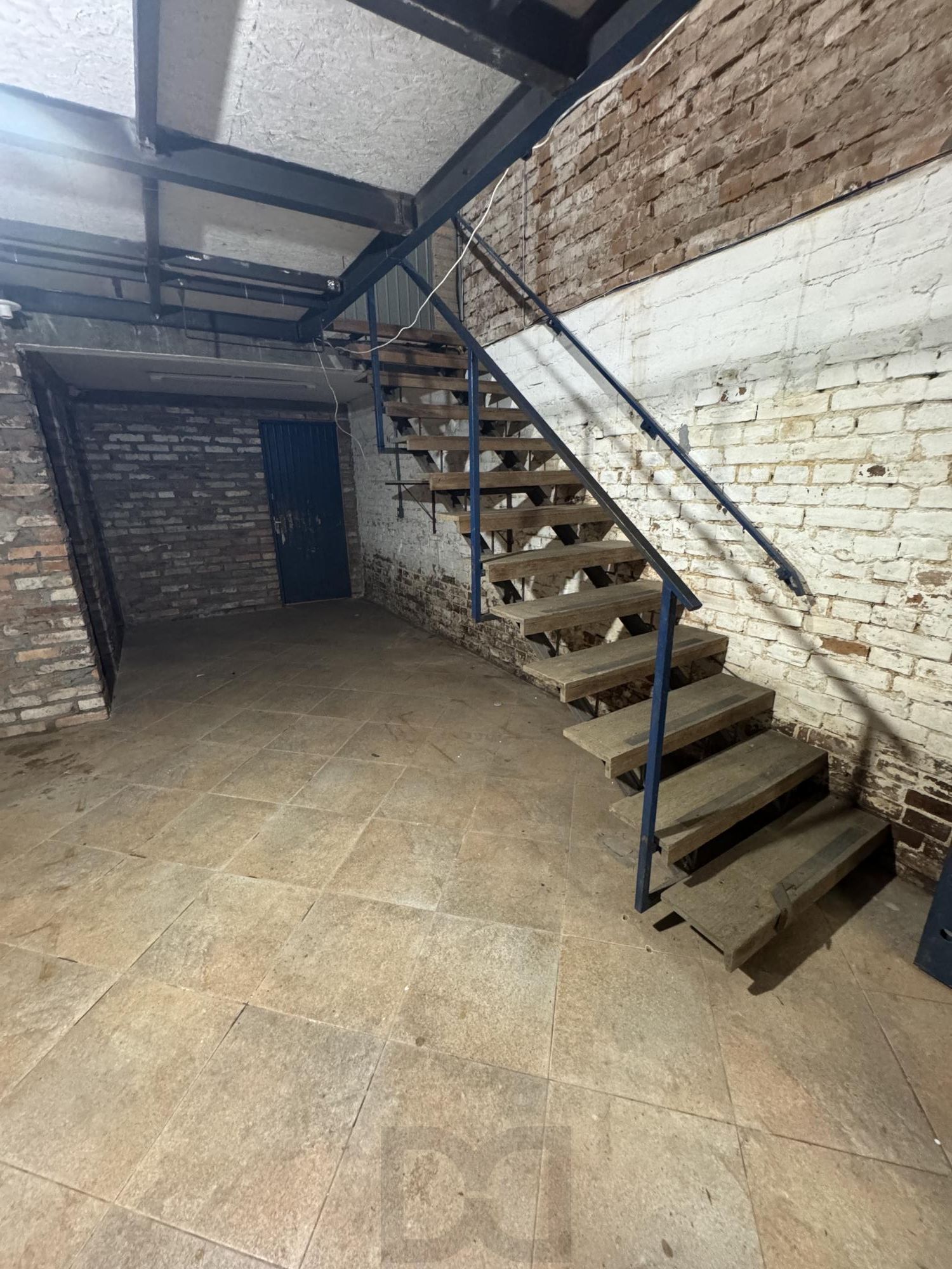Pavilhão 451m² à venda no Floresta | Escritório + Loft + 3/4 vagas — foto 7