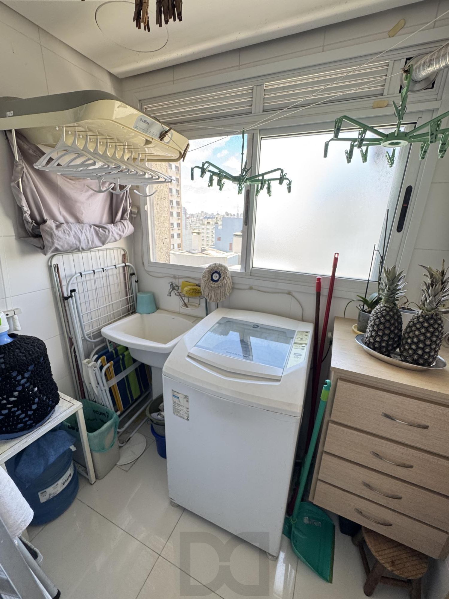 Apartamento de 3 dormitórios, suite, garagem - Menino Deus — foto 24