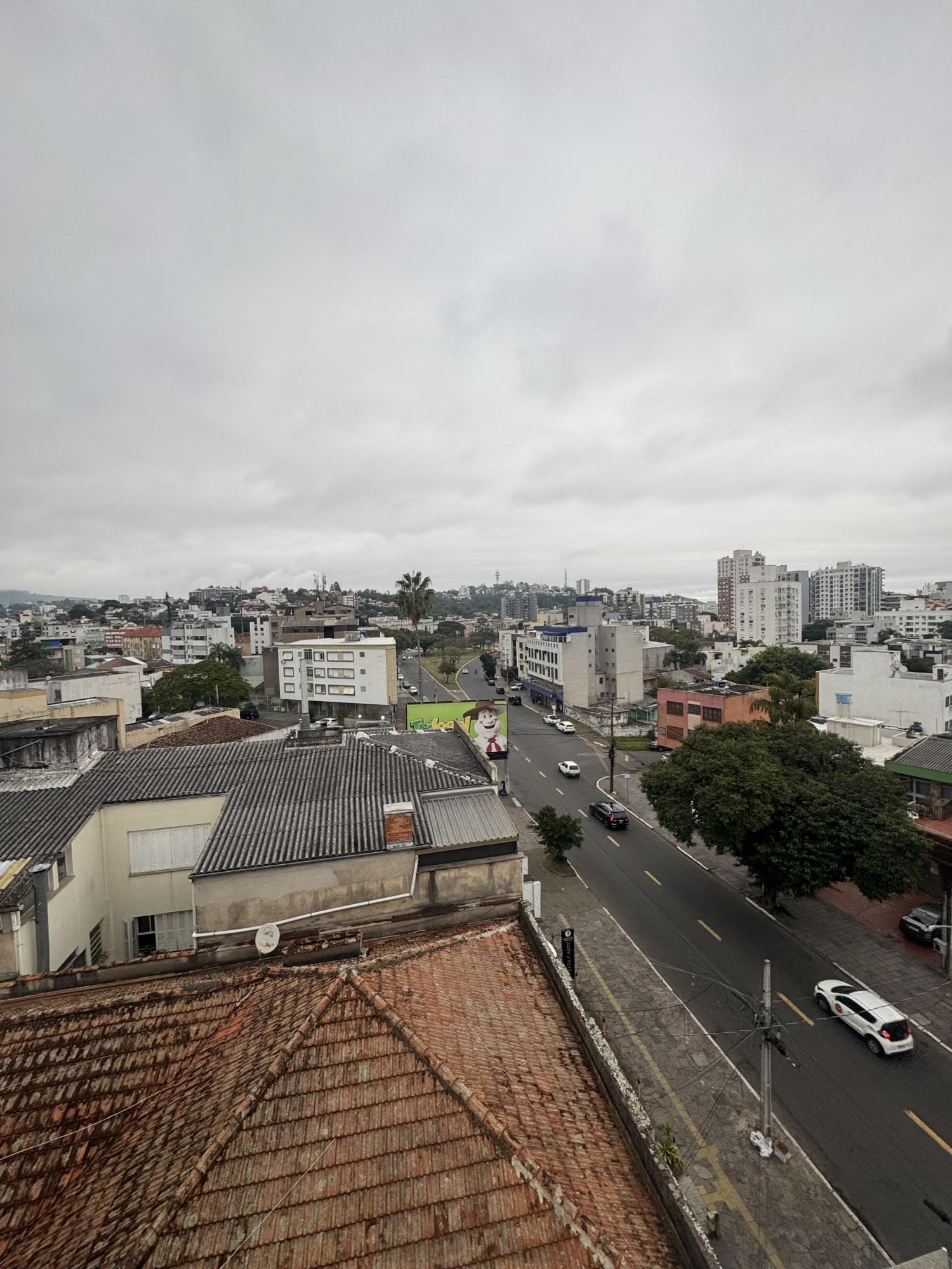 Cobertura de 2 Dormitórios com Suíte, garagem e Vista Panorâmica em Porto Alegre — foto 25
