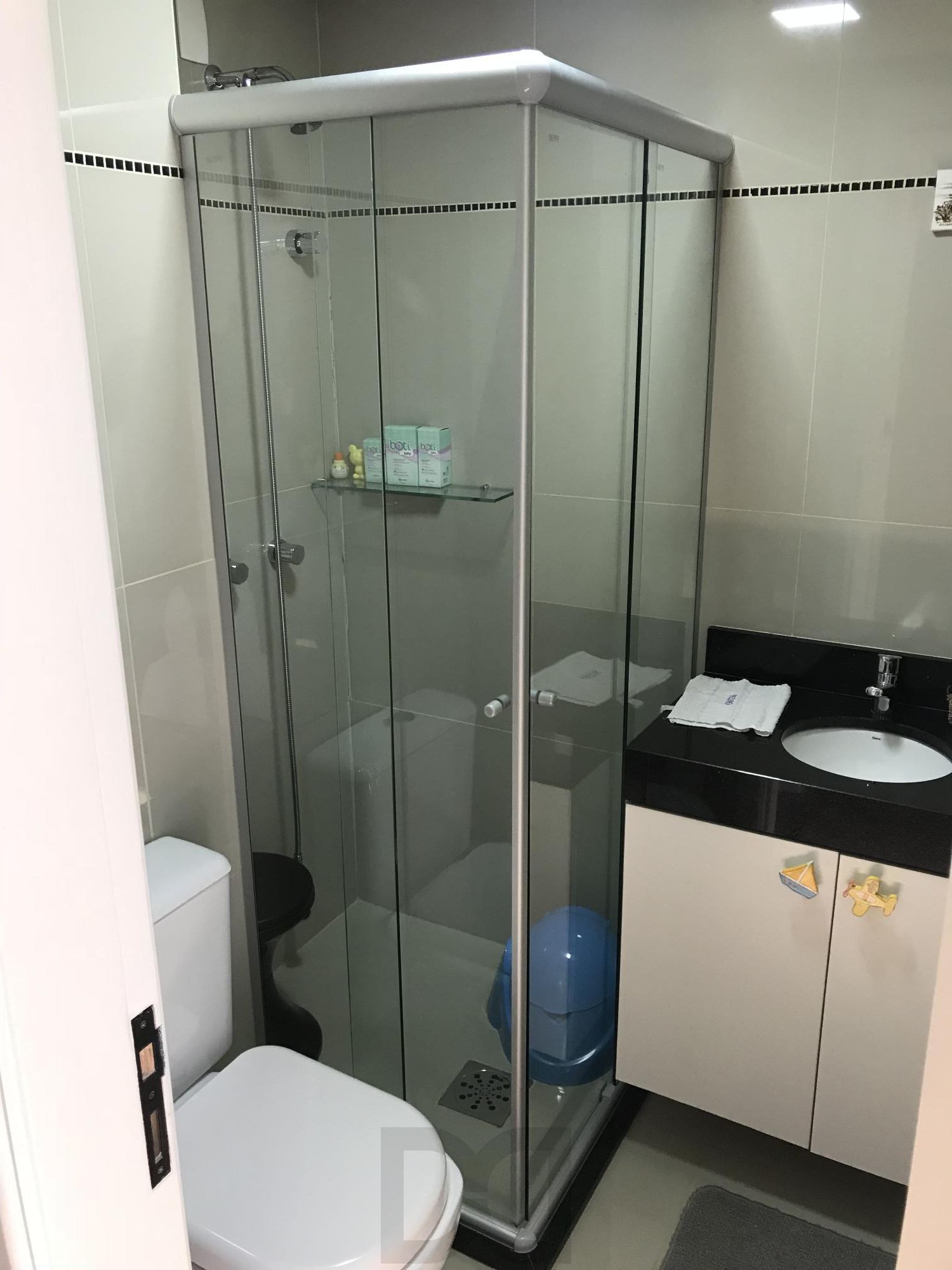 Casa Condominio para Venda - 230.51m², 4 dormitórios, sendo 1 suites, 3 vagas - Pedra Redonda — foto 19
