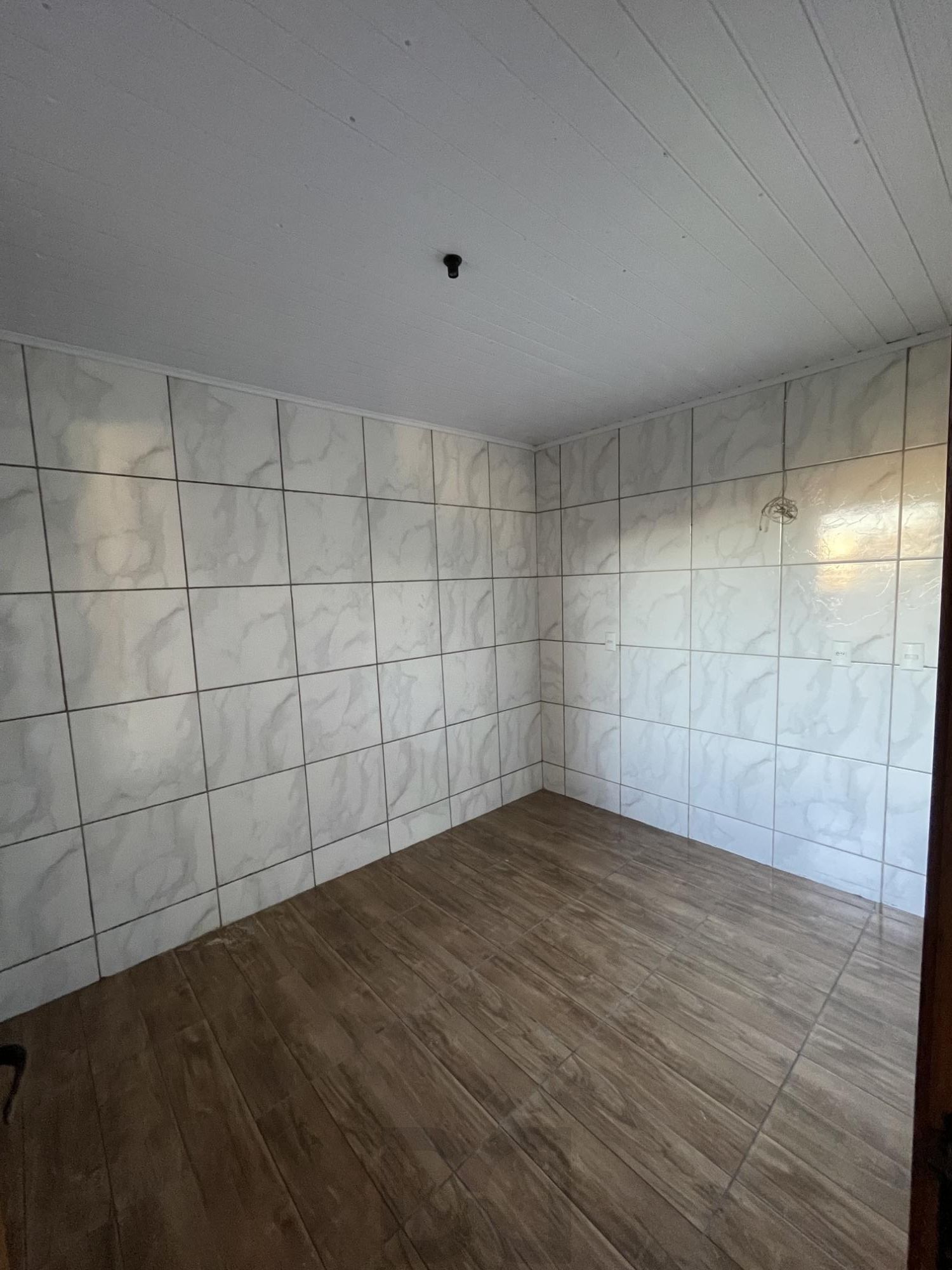 Excelente casa térrea com pátio e vaga para 2 carros! — foto 11