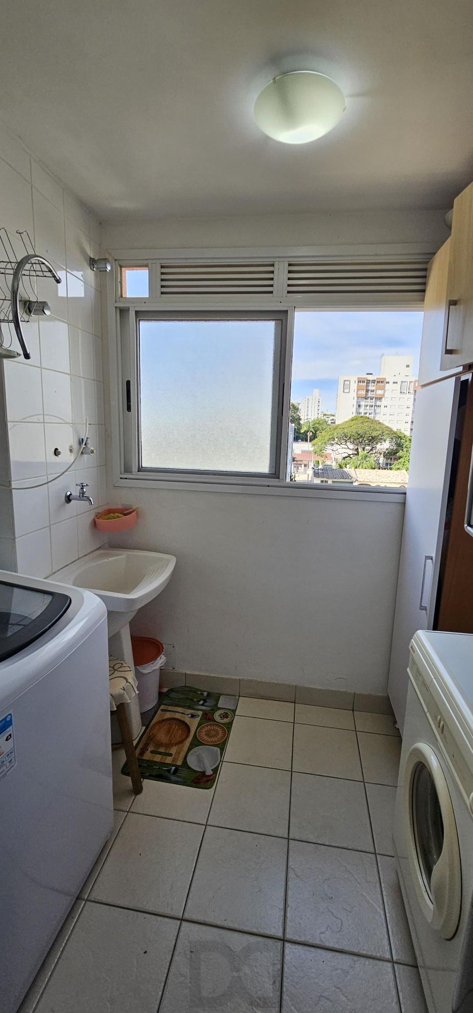 Excelente apartamento no Condomínio Ilhas do Sul, no bairro Tristeza, com 3 dormitórios — foto 9