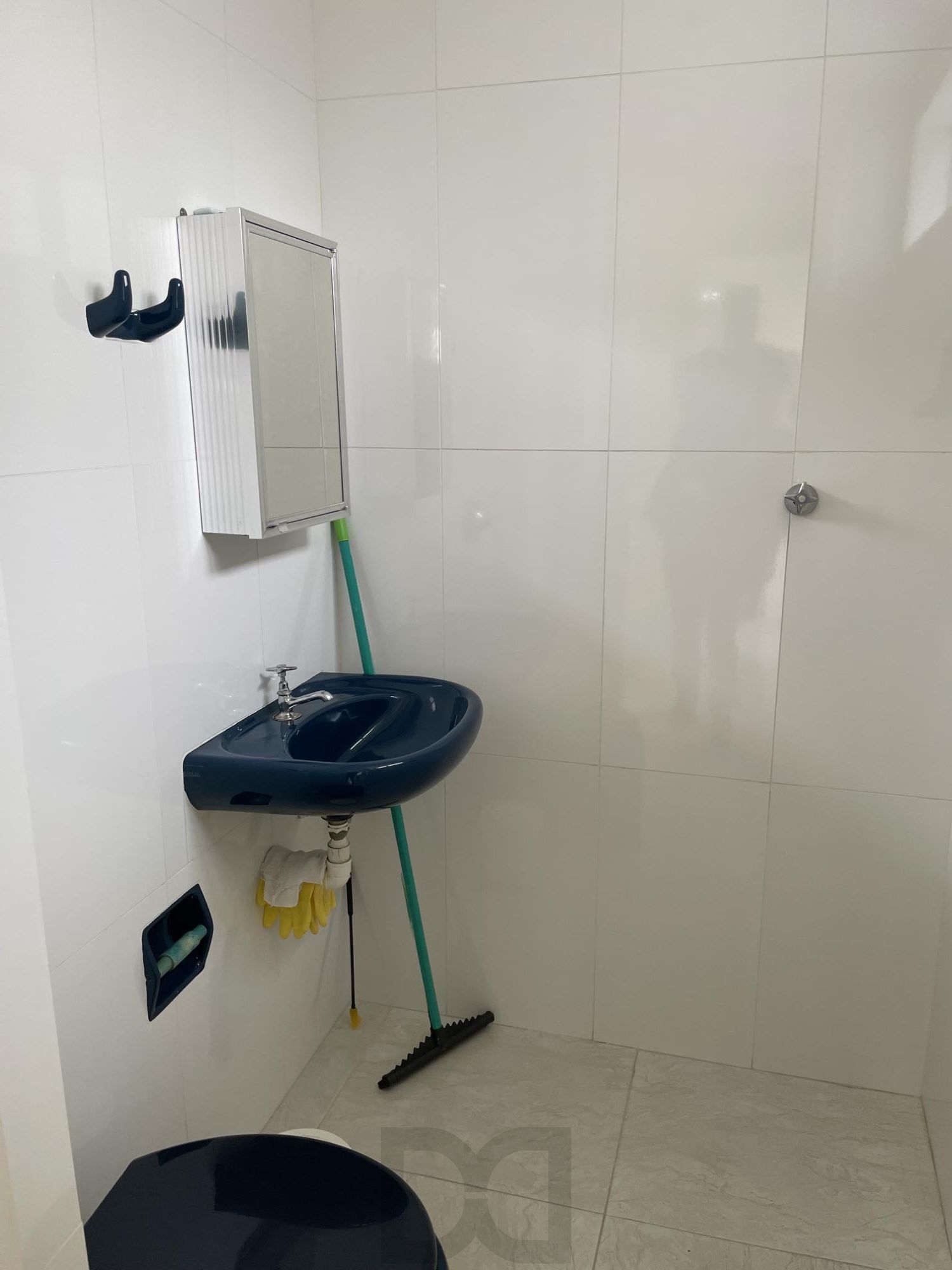 Apartamento no bairro Menino Deus com 3 dormitórios com vaga e elevador — foto 21