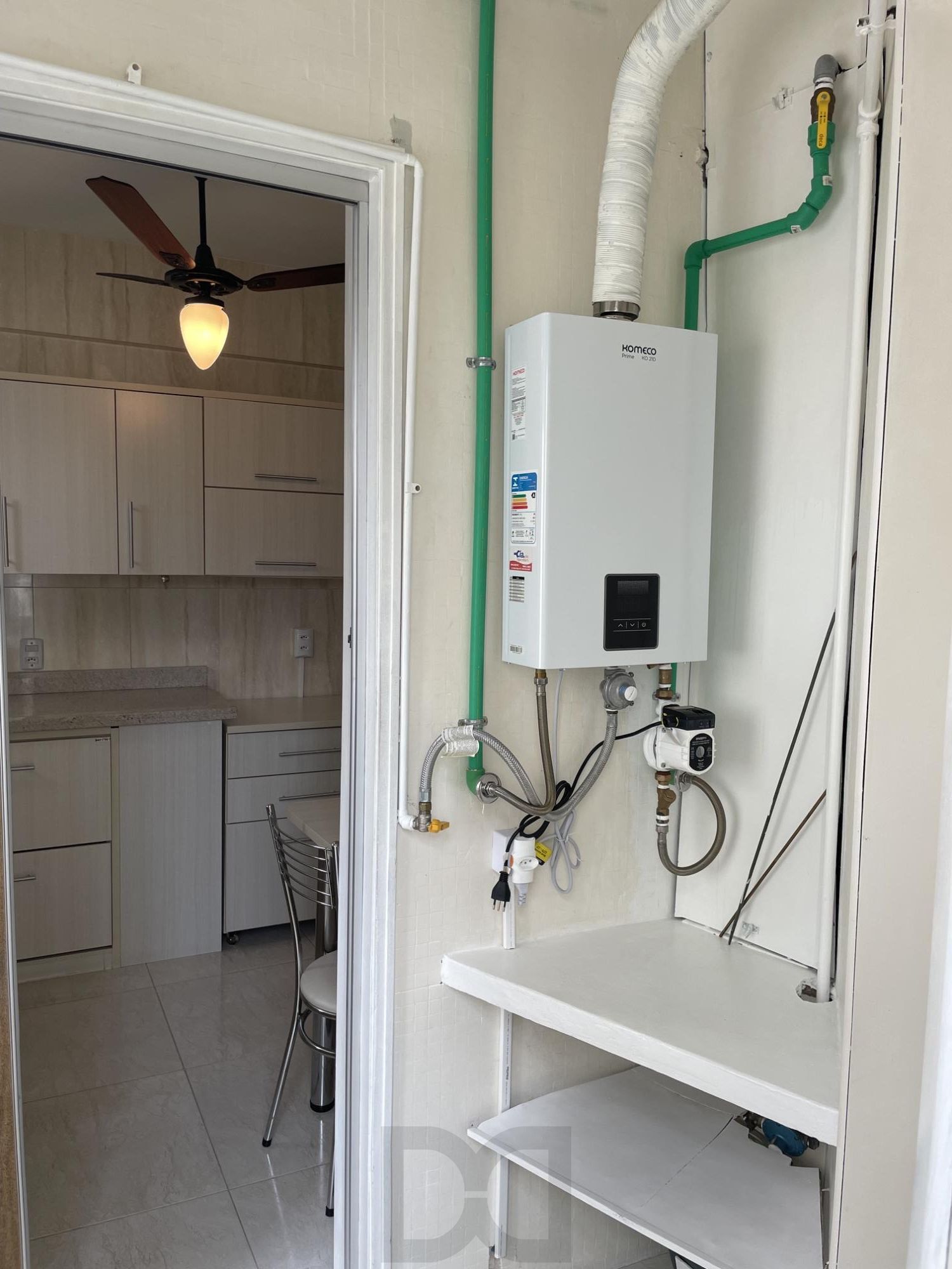 Apartamento no bairro Menino Deus com 3 dormitórios com vaga e elevador — foto 20