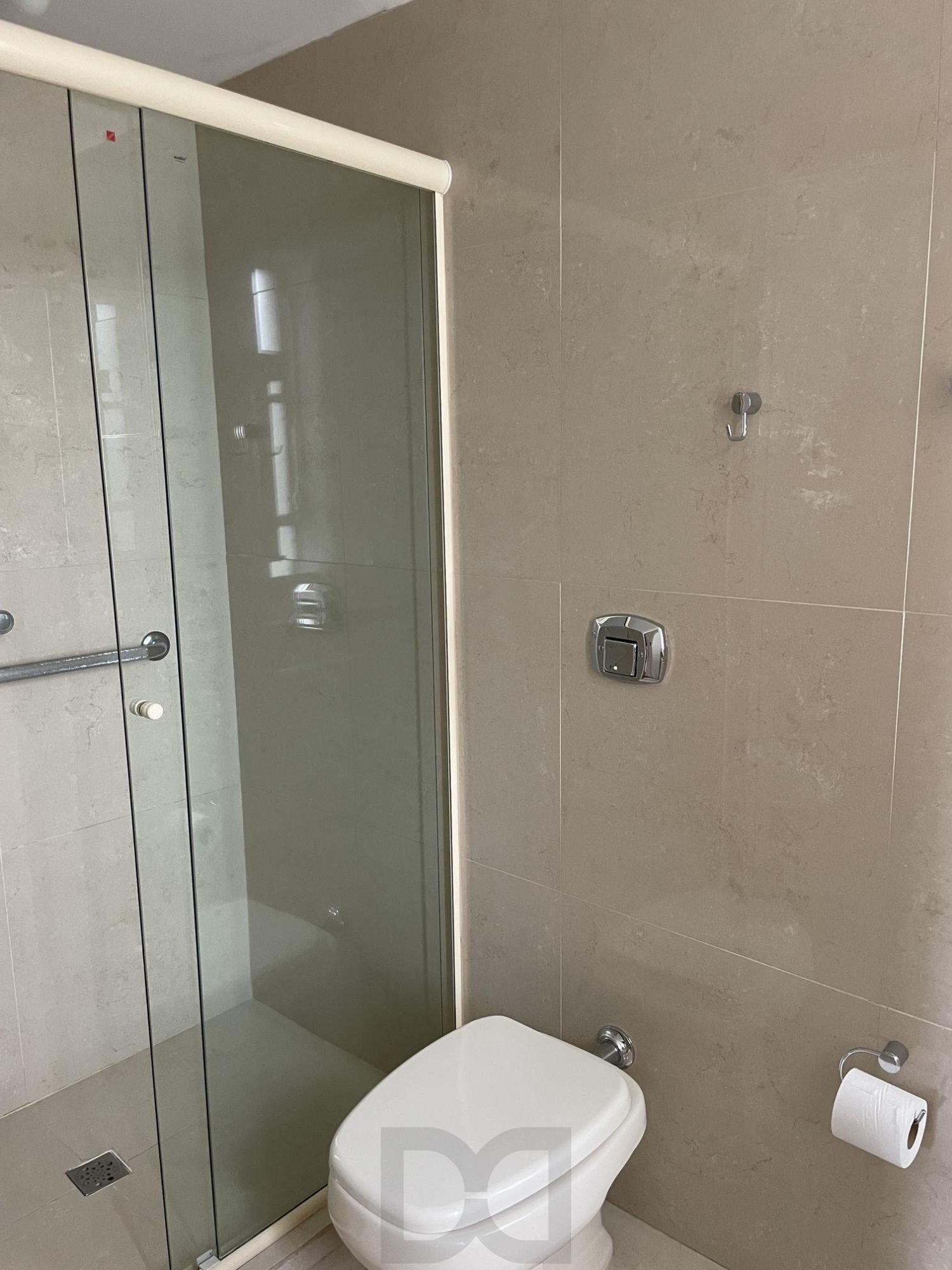Apartamento no bairro Menino Deus com 3 dormitórios com vaga e elevador — foto 29