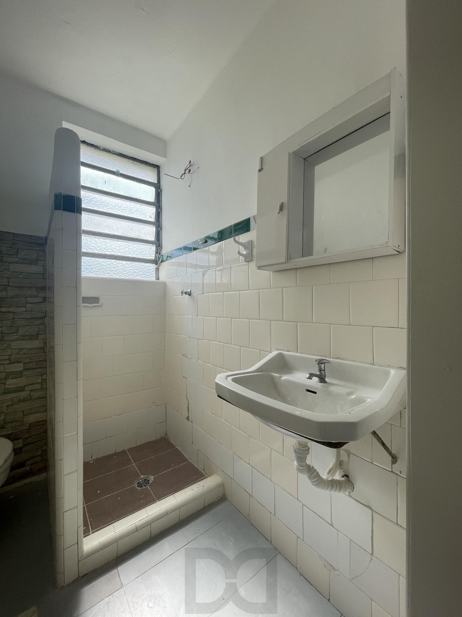 Apartamento 01 dormitório em Porto Alegre Bairro Floresta — foto 11