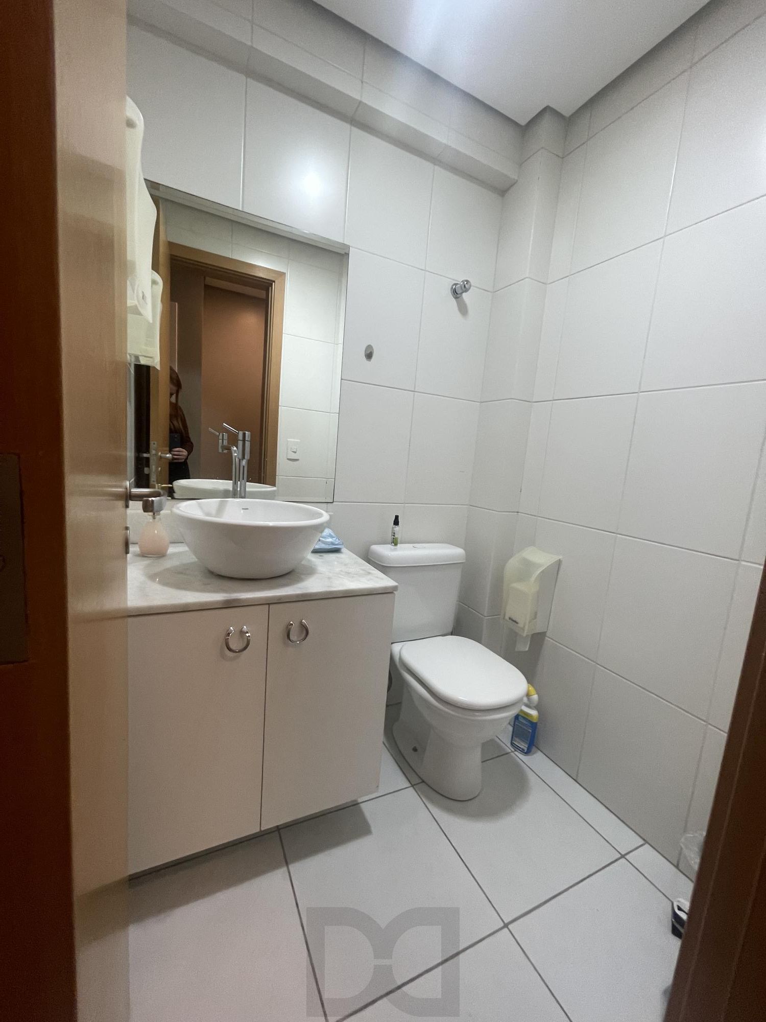 Ampla sala comercial com vaga de garagem escriturada — foto 25