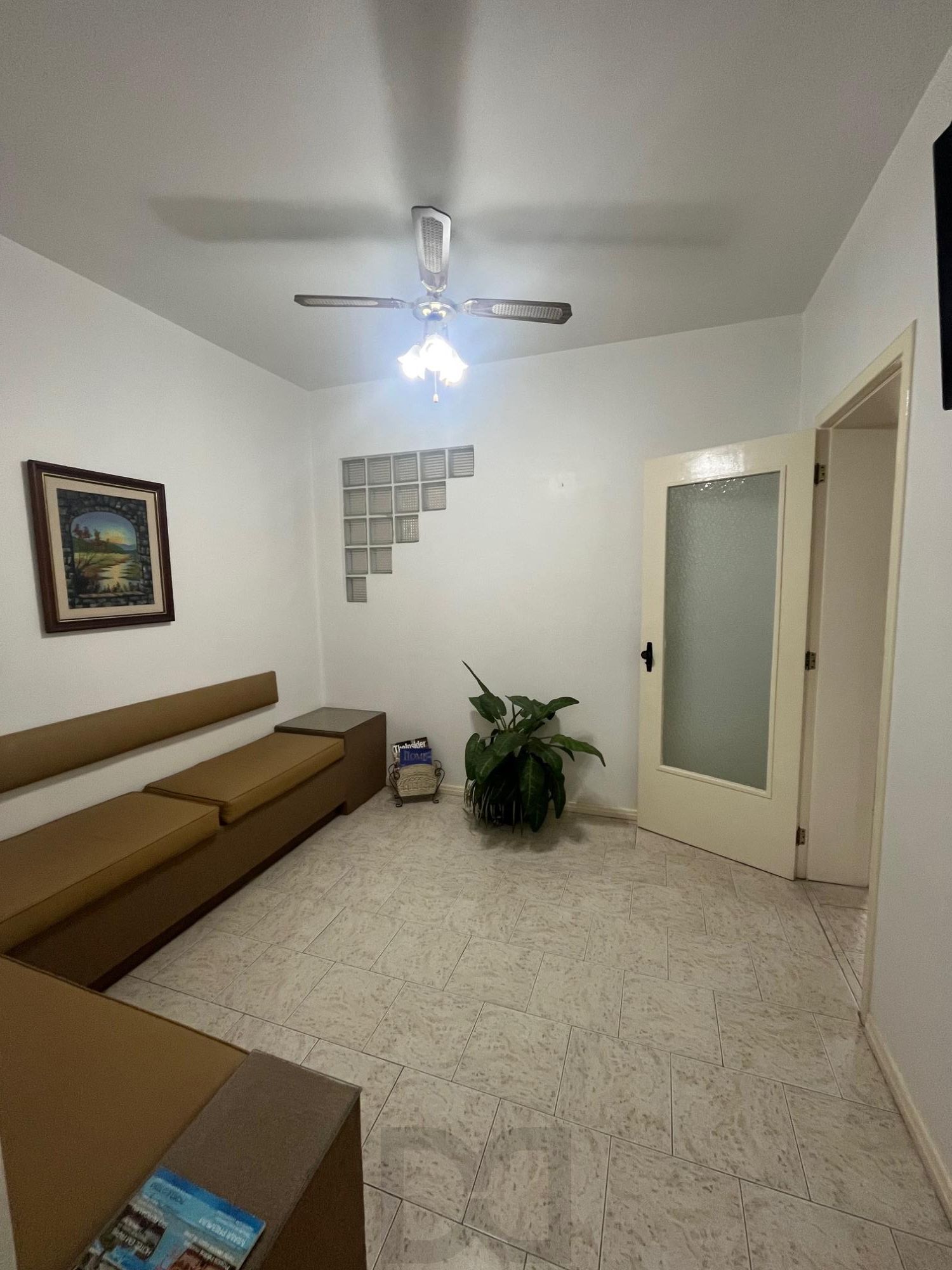 Sala Comercial à Venda na Cidade Baixa – 57m² Privativos Excelente Oportunidade — foto 2