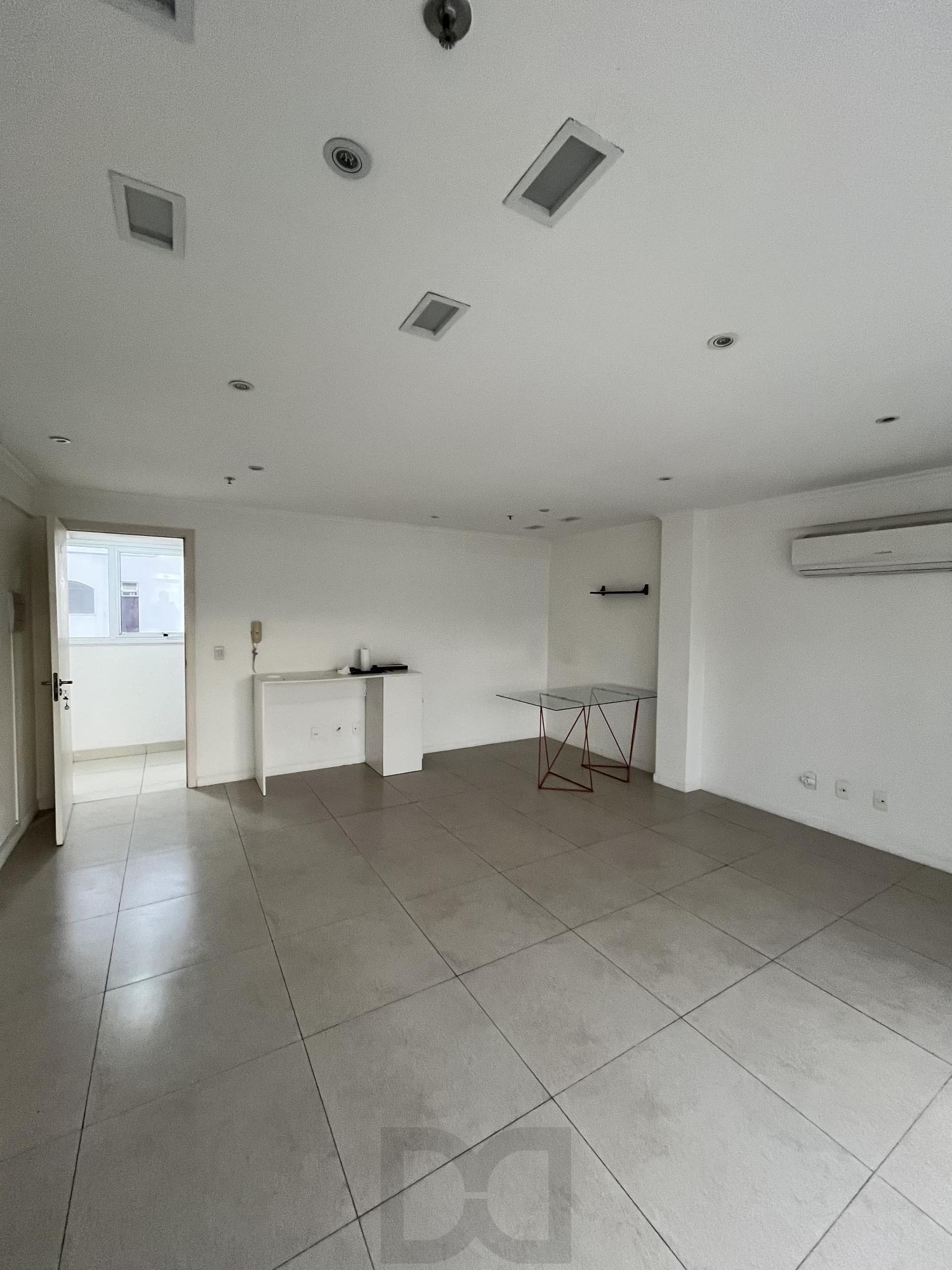 Sala comercial com 2 vagas de garagem escrituradas — foto 12