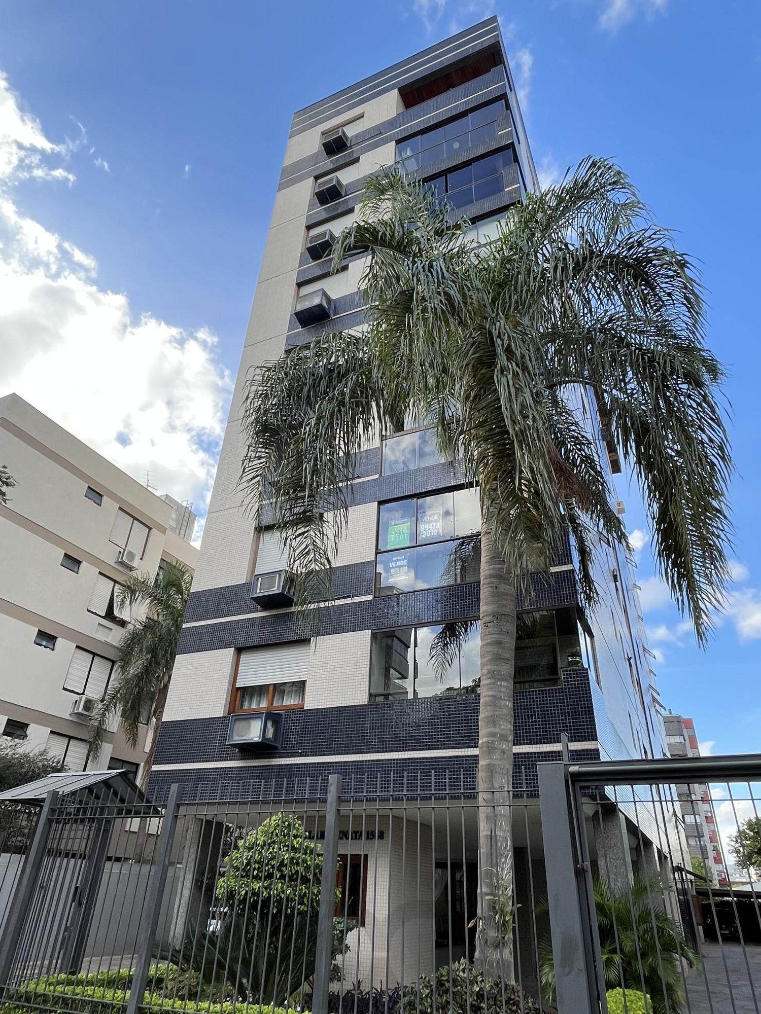Apartamento de 3 quartos, suíte e 2 vagas de garagem no bairro Santana em POA — foto 4