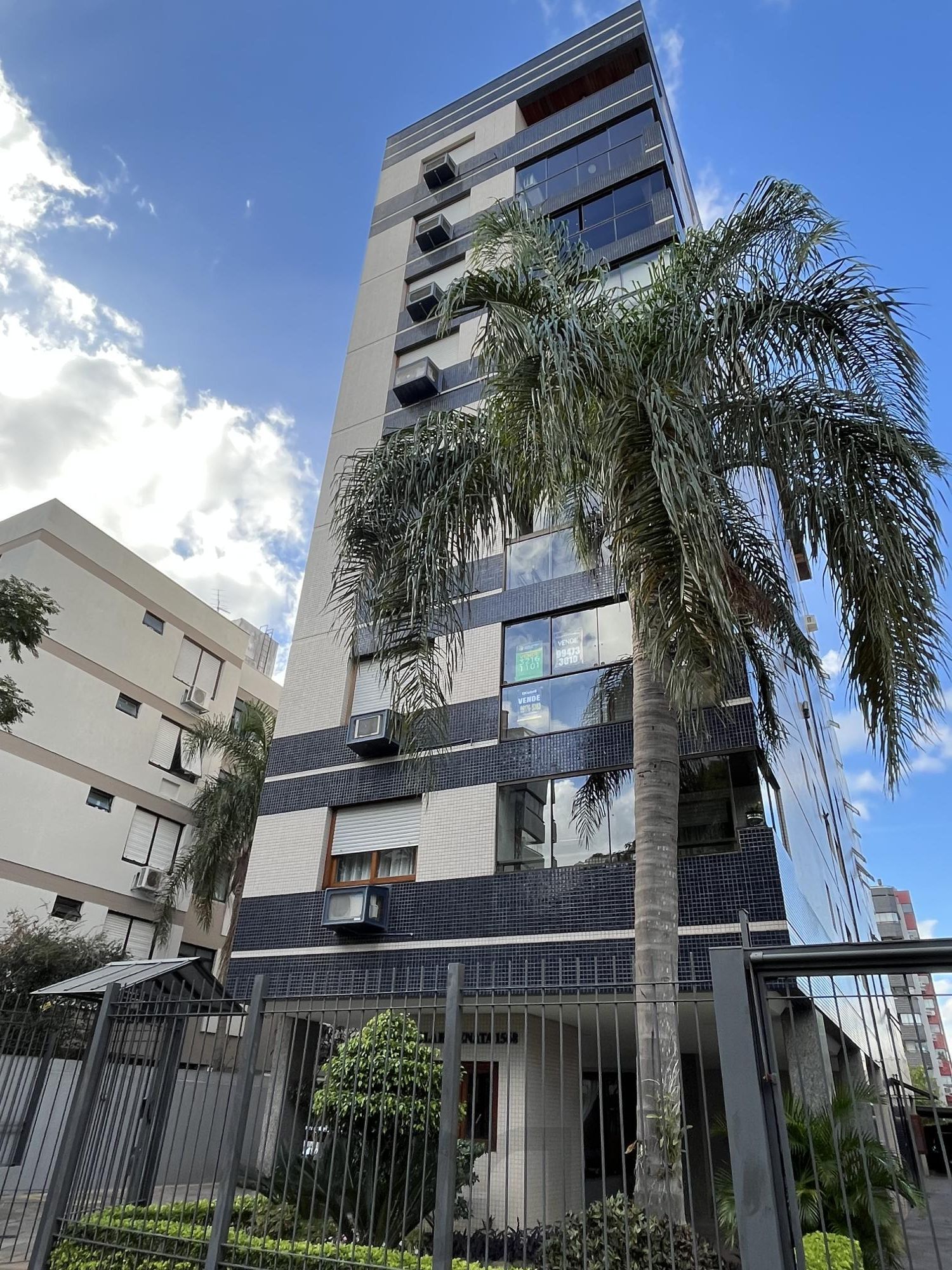 Apartamento de 3 quartos, suíte e 2 vagas de garagem no bairro Santana em POA — foto 3