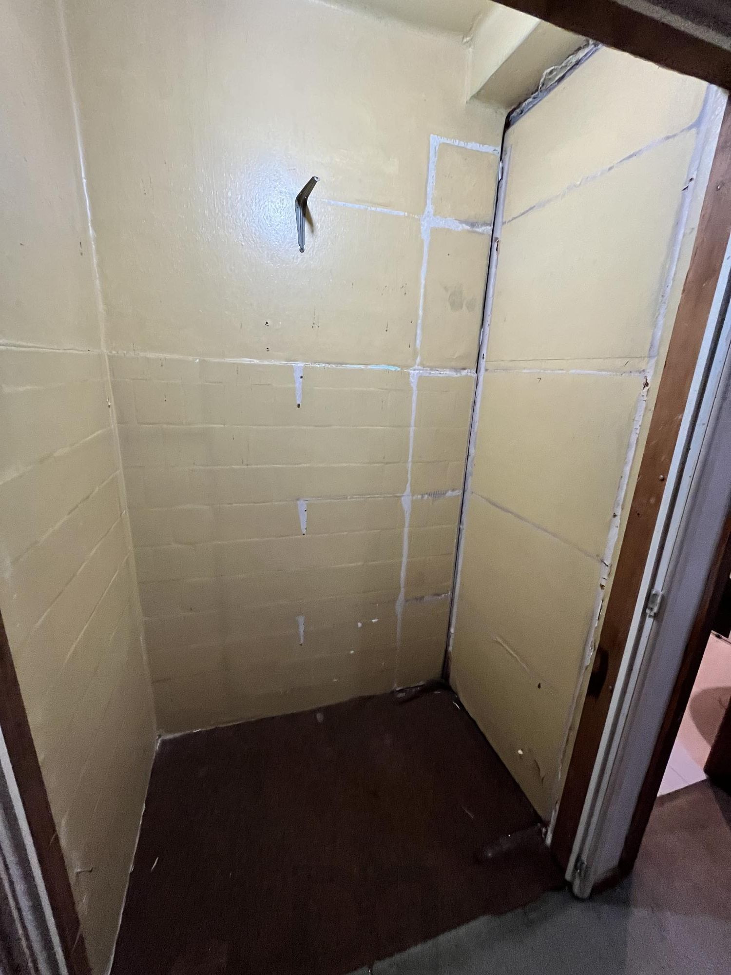 Apartamento de 2 quartos, lareira e dependência de empregada no bairro Floresta — foto 15