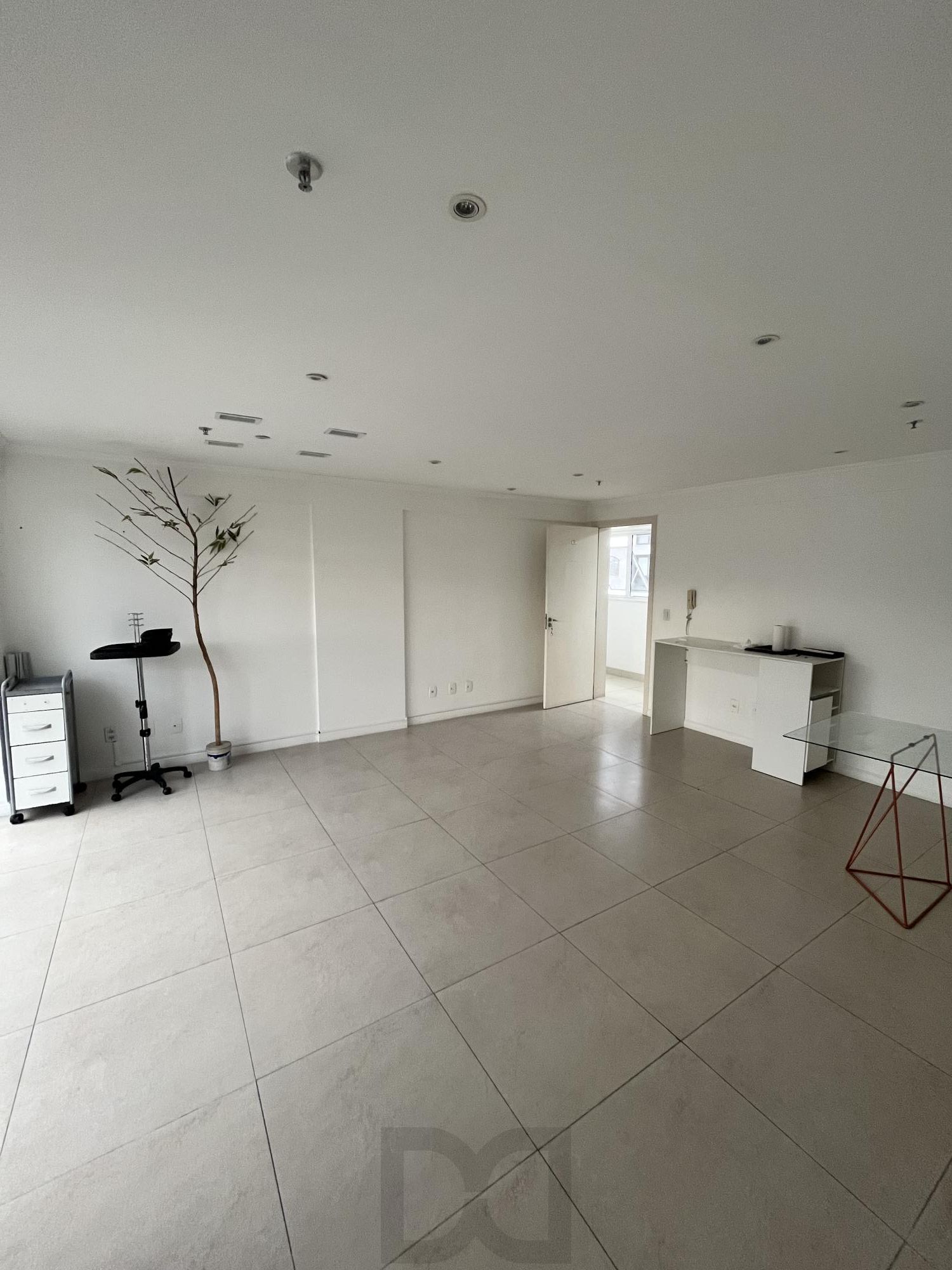 Sala comercial com 2 vagas de garagem escrituradas — foto 10