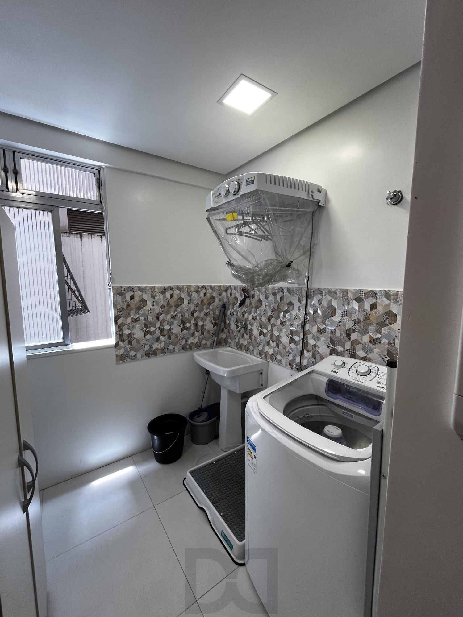 Apartamento com 02 dormitórios sem vaga de garagem — foto 6