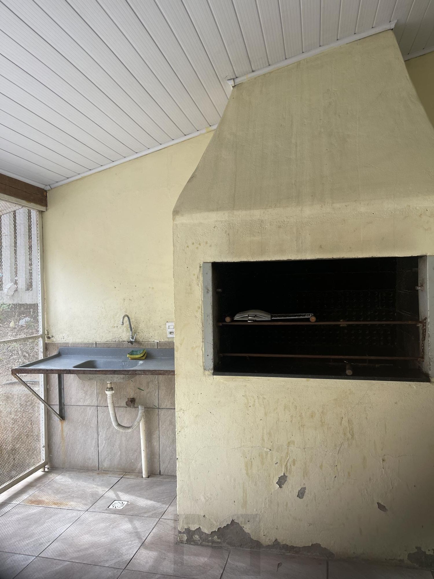 Apartamento térreo 2 dormitórios 1 vaga no Bairro Mário Quintana Porto Alegre — foto 31