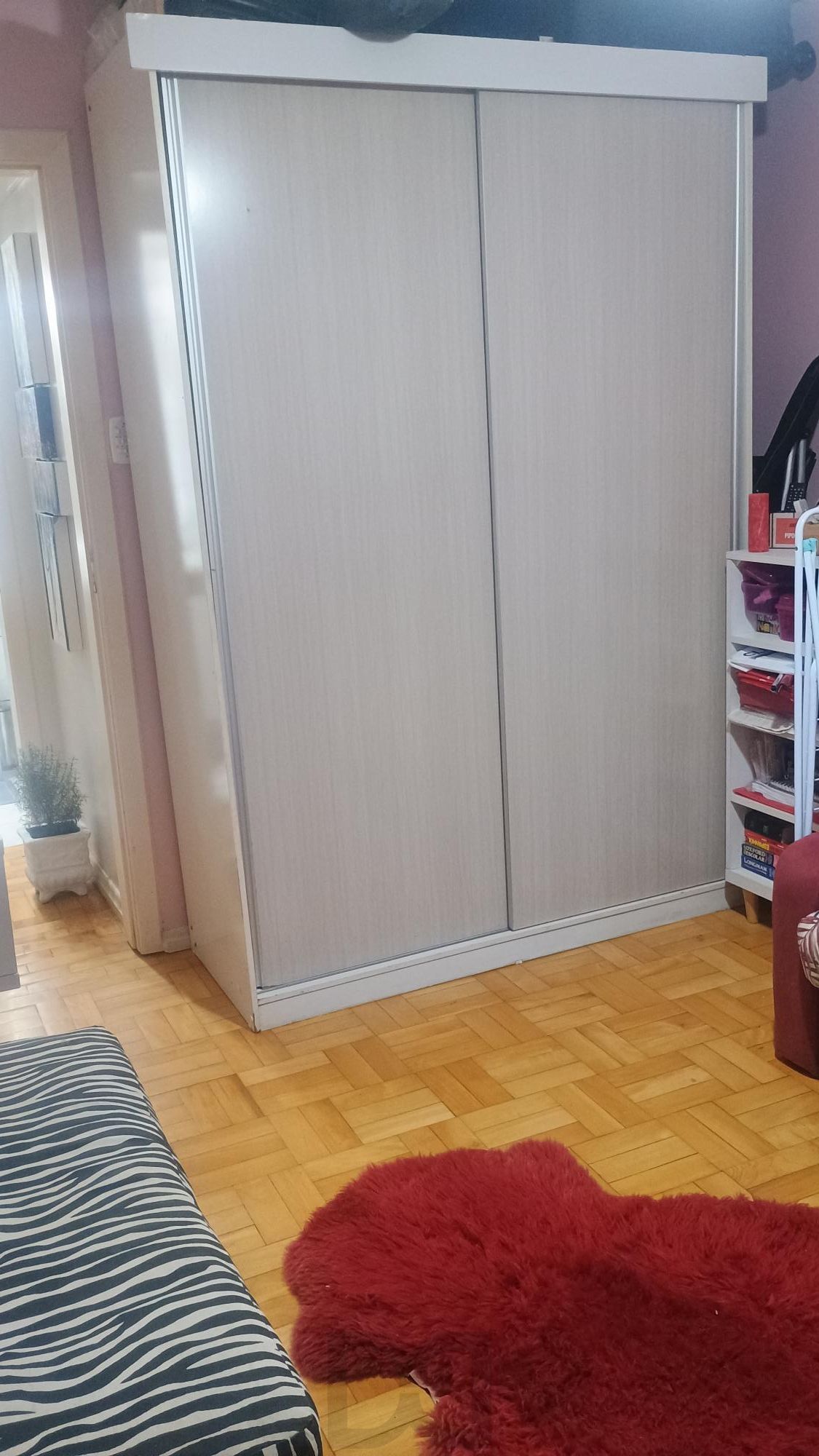 " IMPERDÍVEL" Apartamento de 2dormitórios semimobiliado  ao lado do Bourbon Teresópolis. — foto 21
