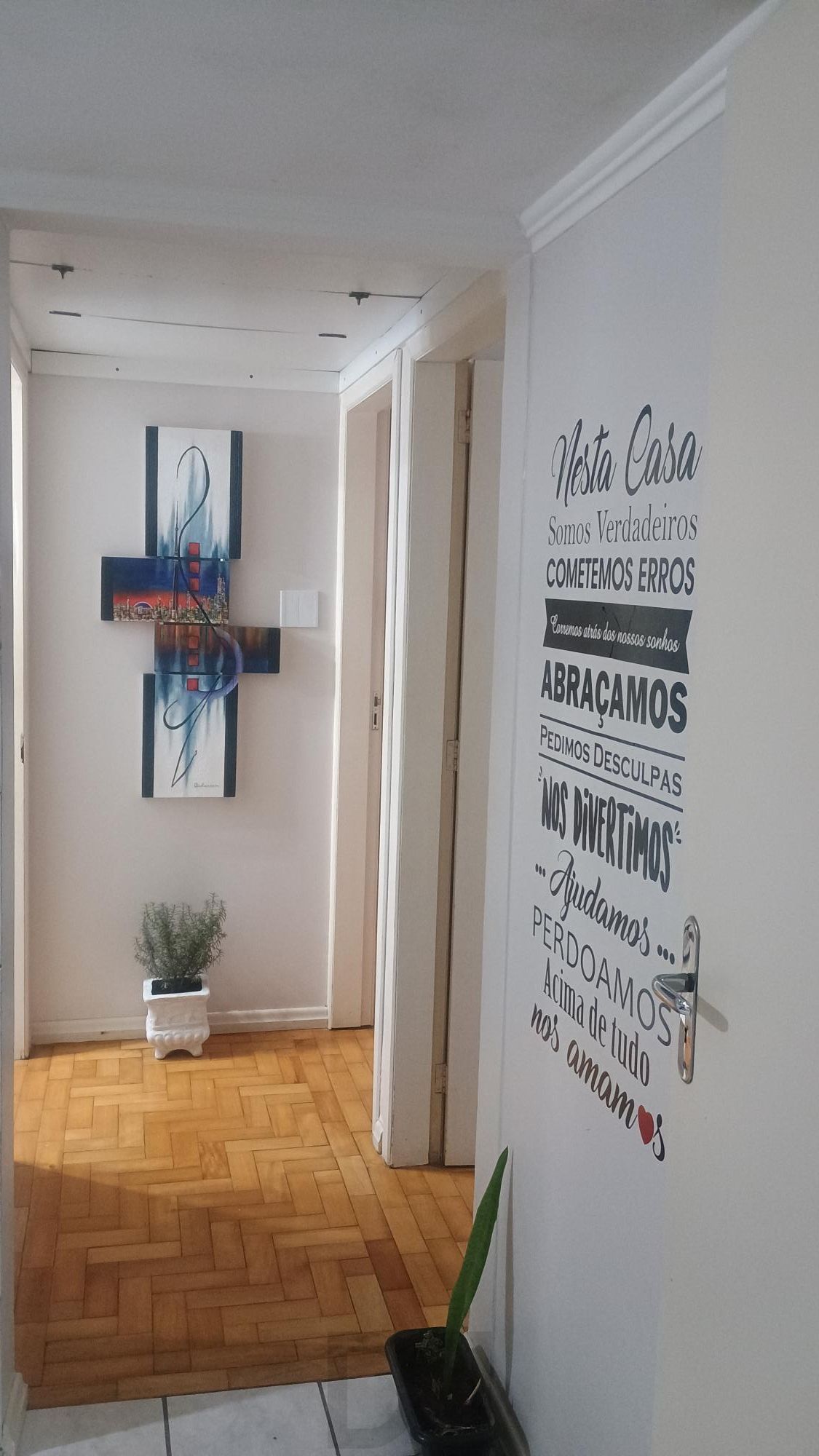 " IMPERDÍVEL" Apartamento de 2dormitórios semimobiliado  ao lado do Bourbon Teresópolis. — foto 11
