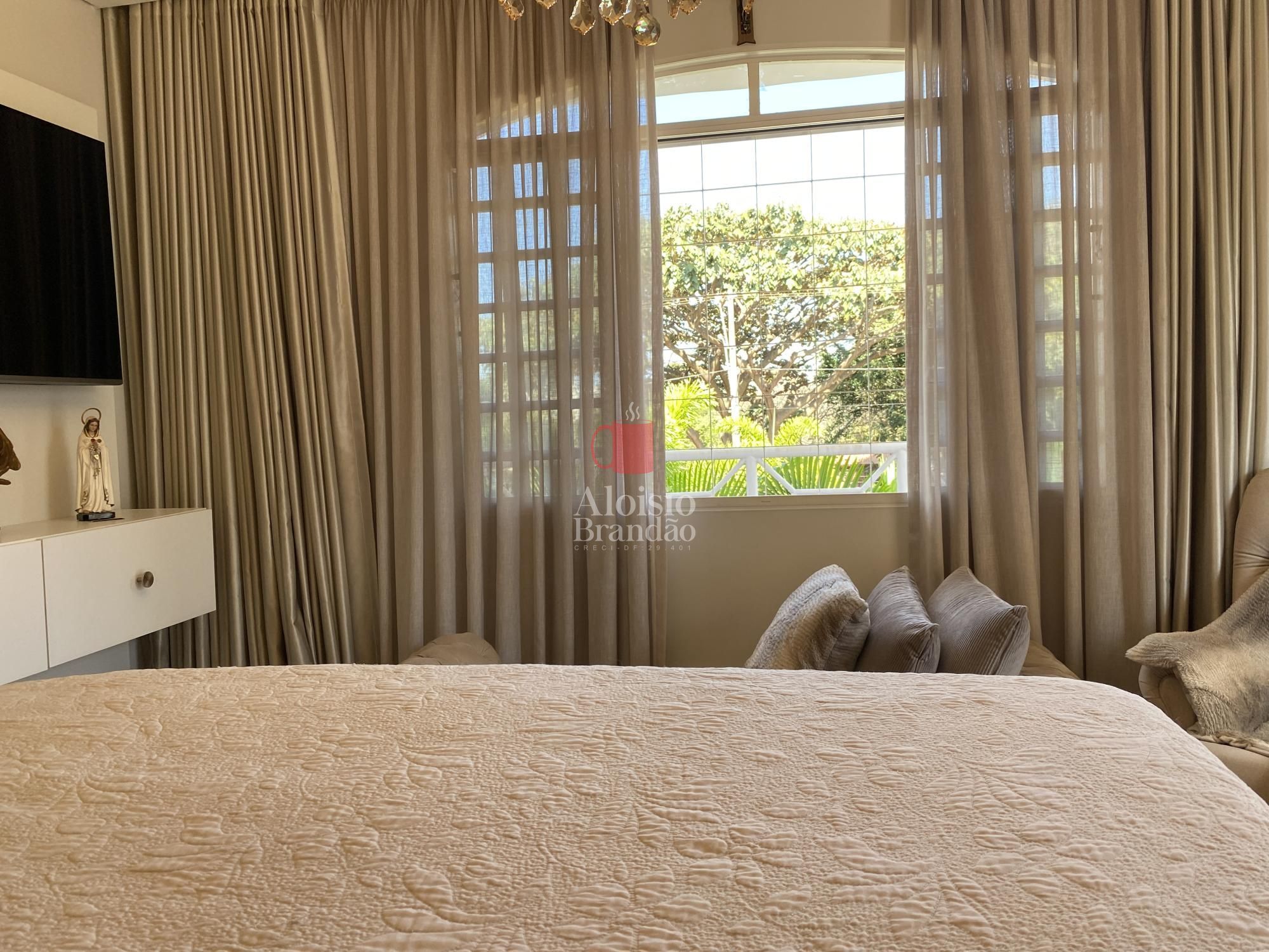 Casa de Condomínio à venda com 3 quartos, 300m² - Foto 23