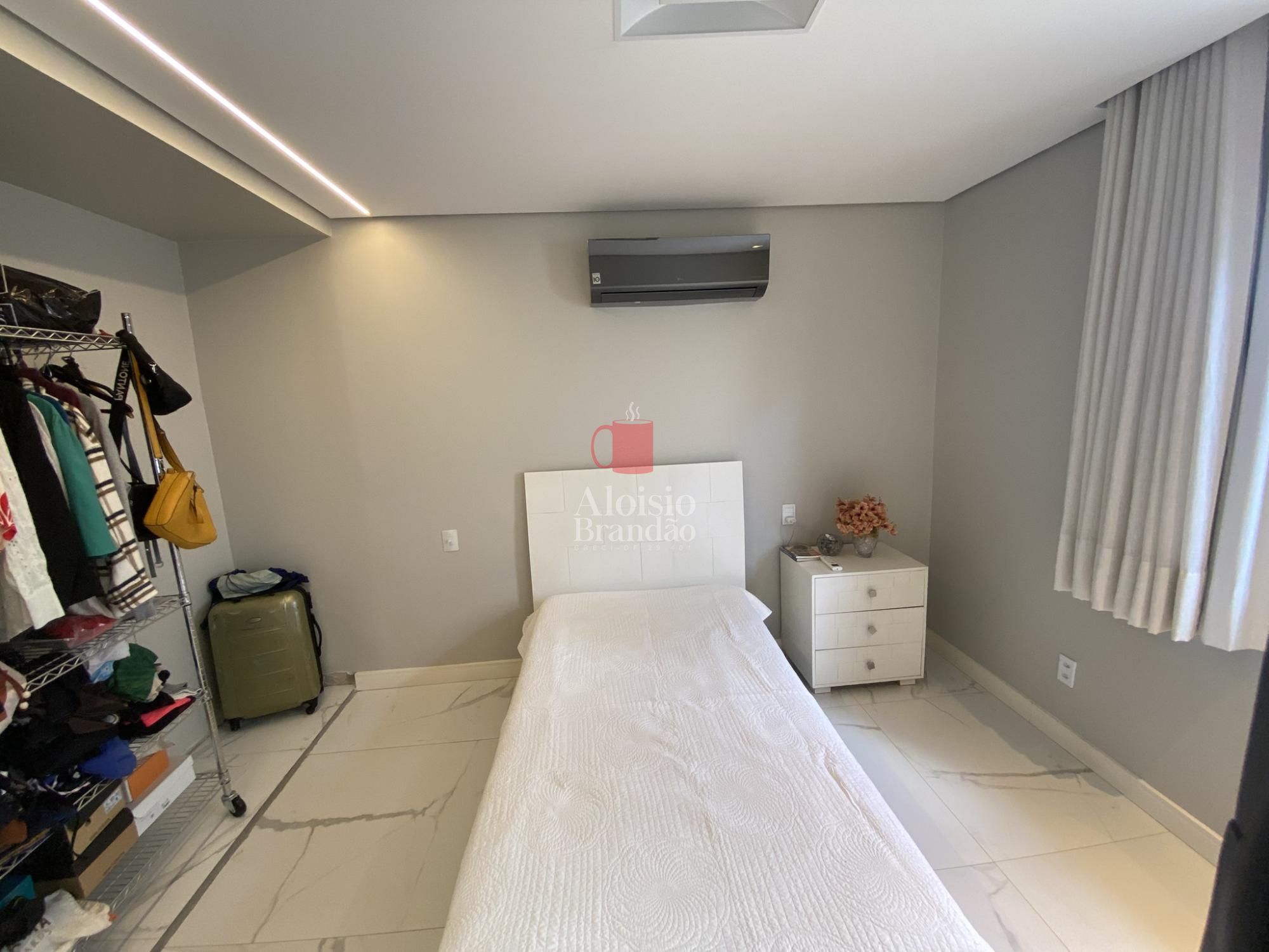 Casa, 3 quartos, 338 m² - Foto 24