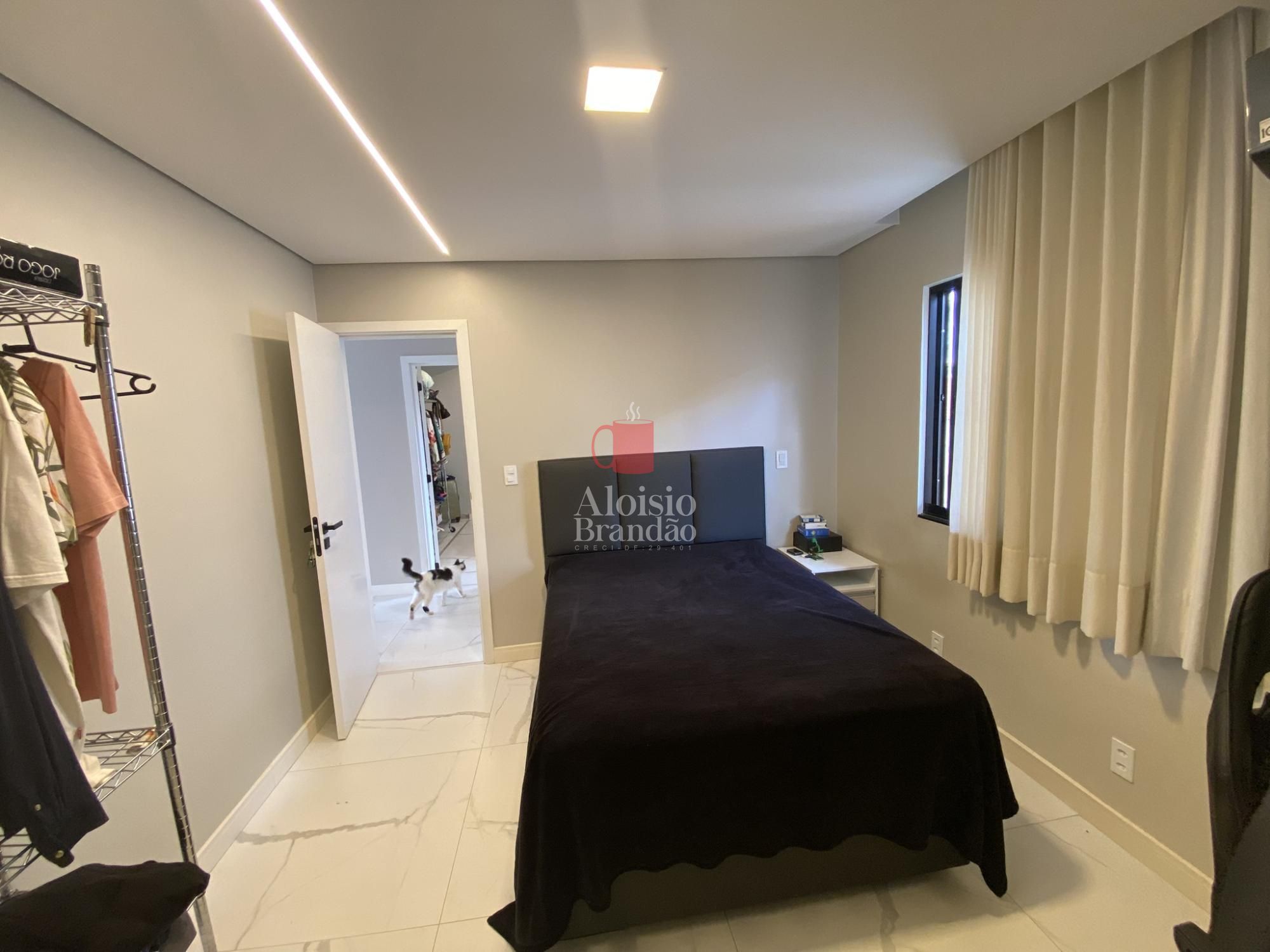 Casa, 3 quartos, 338 m² - Foto 31