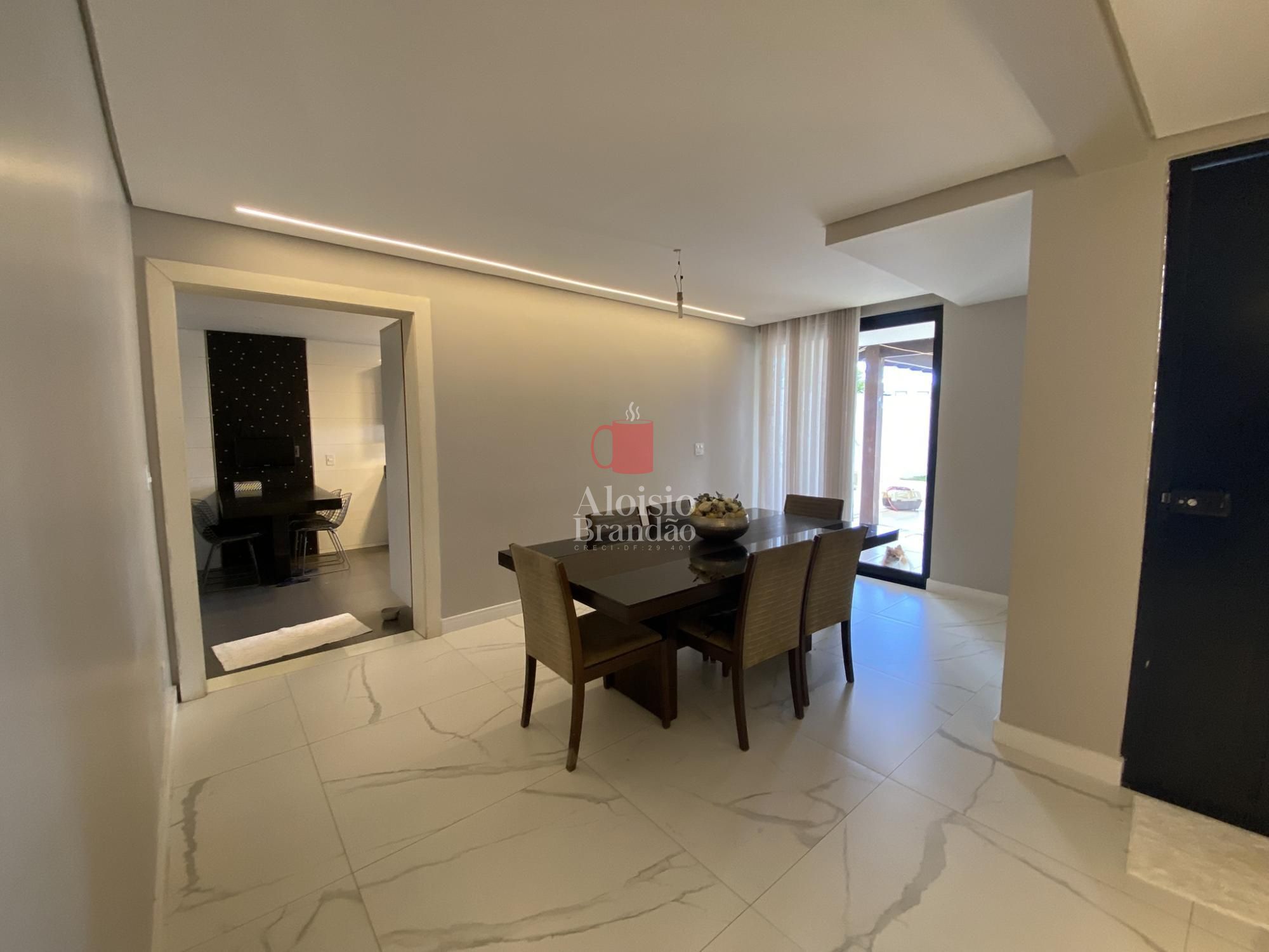 Casa, 3 quartos, 338 m² - Foto 6