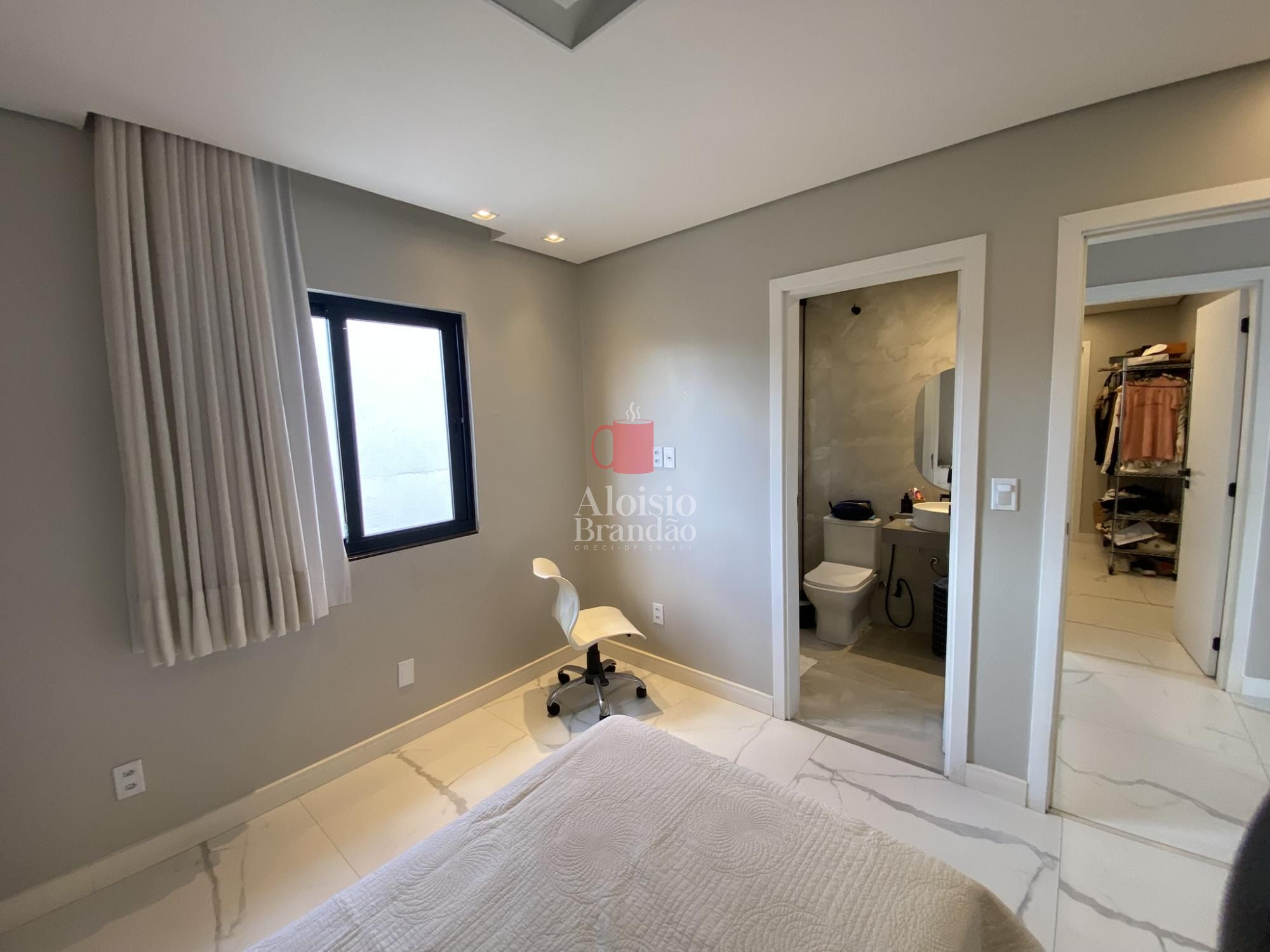 Casa, 3 quartos, 338 m² - Foto 20