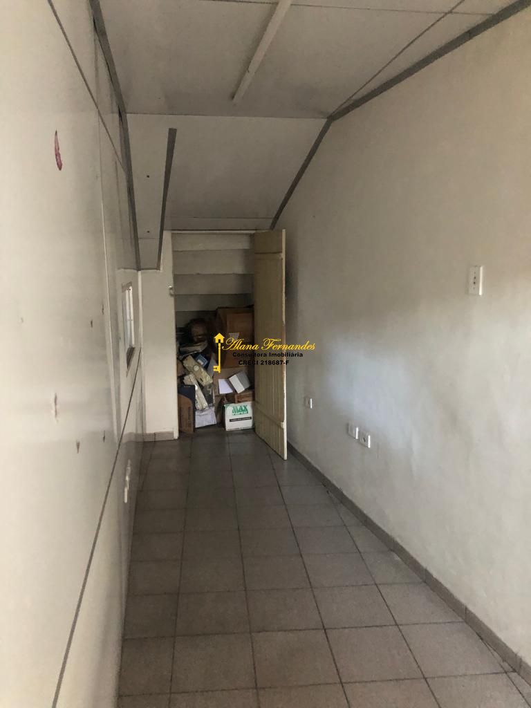 Loja-Salão para alugar com 3 quartos, 140m² - Foto 12