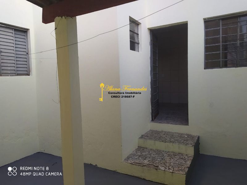 Casa à venda com 6 quartos, 221m² - Foto 21