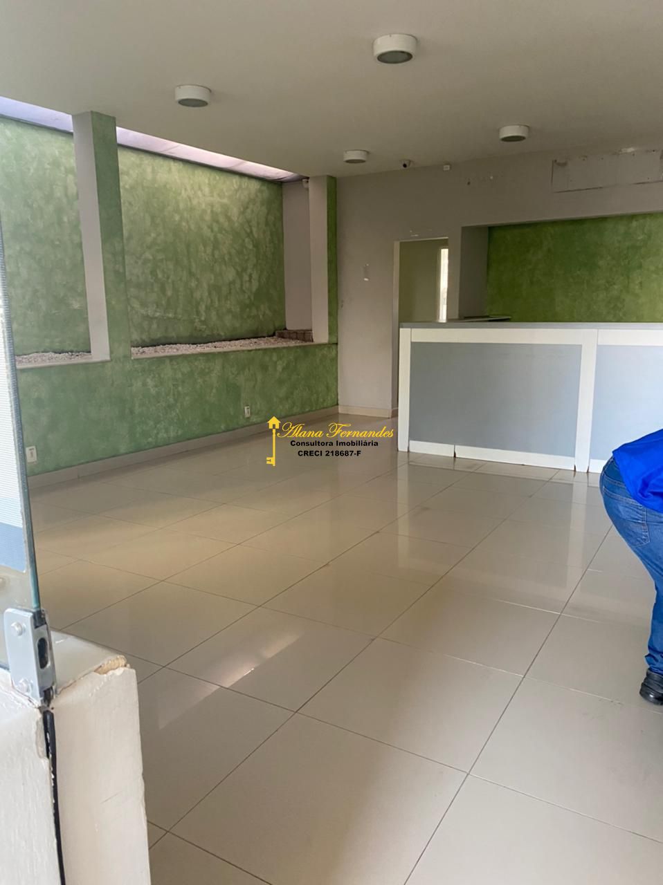 Loja-Salão para alugar com 7 quartos, 250m² - Foto 3