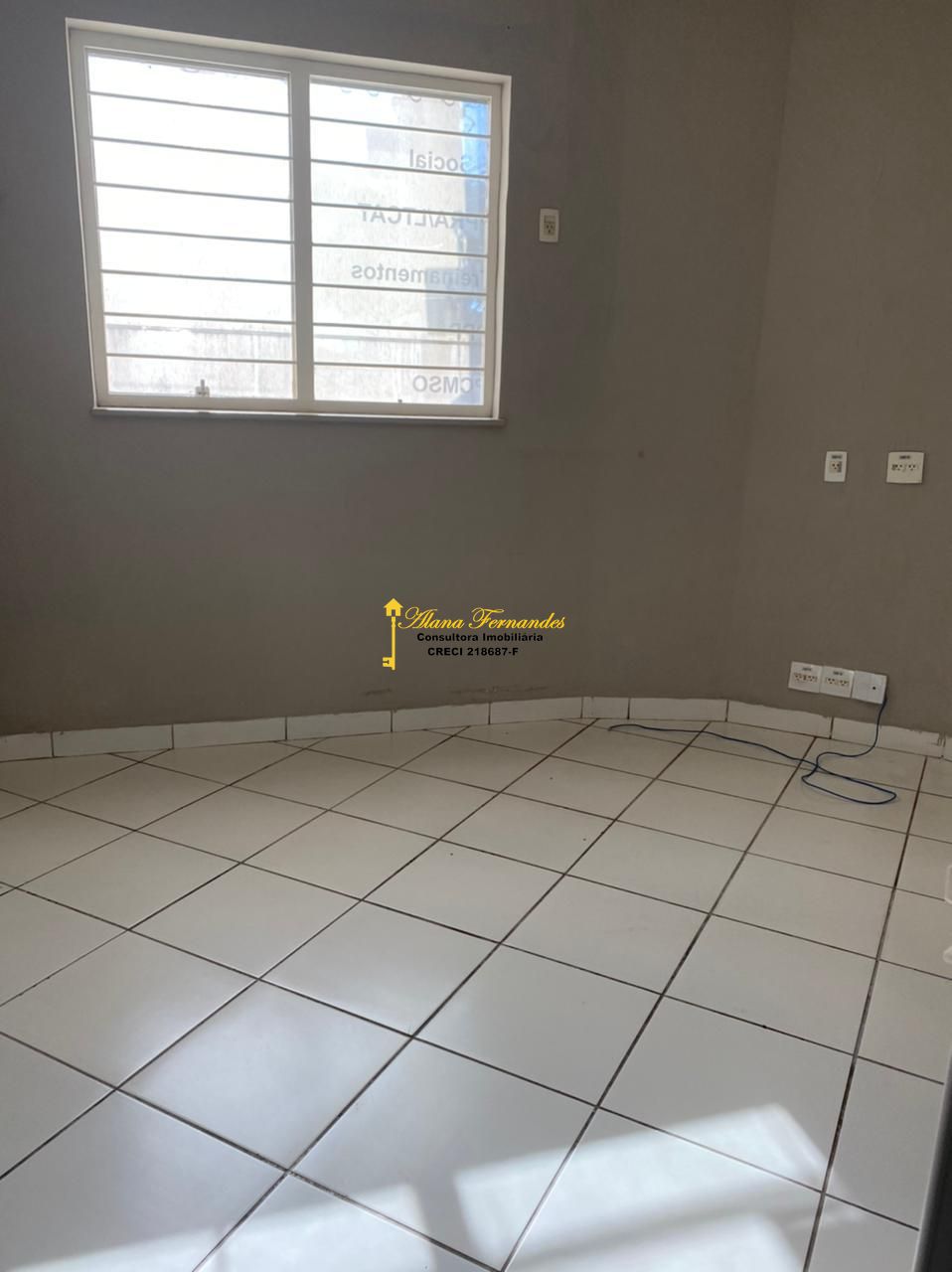 Loja-Salão para alugar com 7 quartos, 250m² - Foto 11