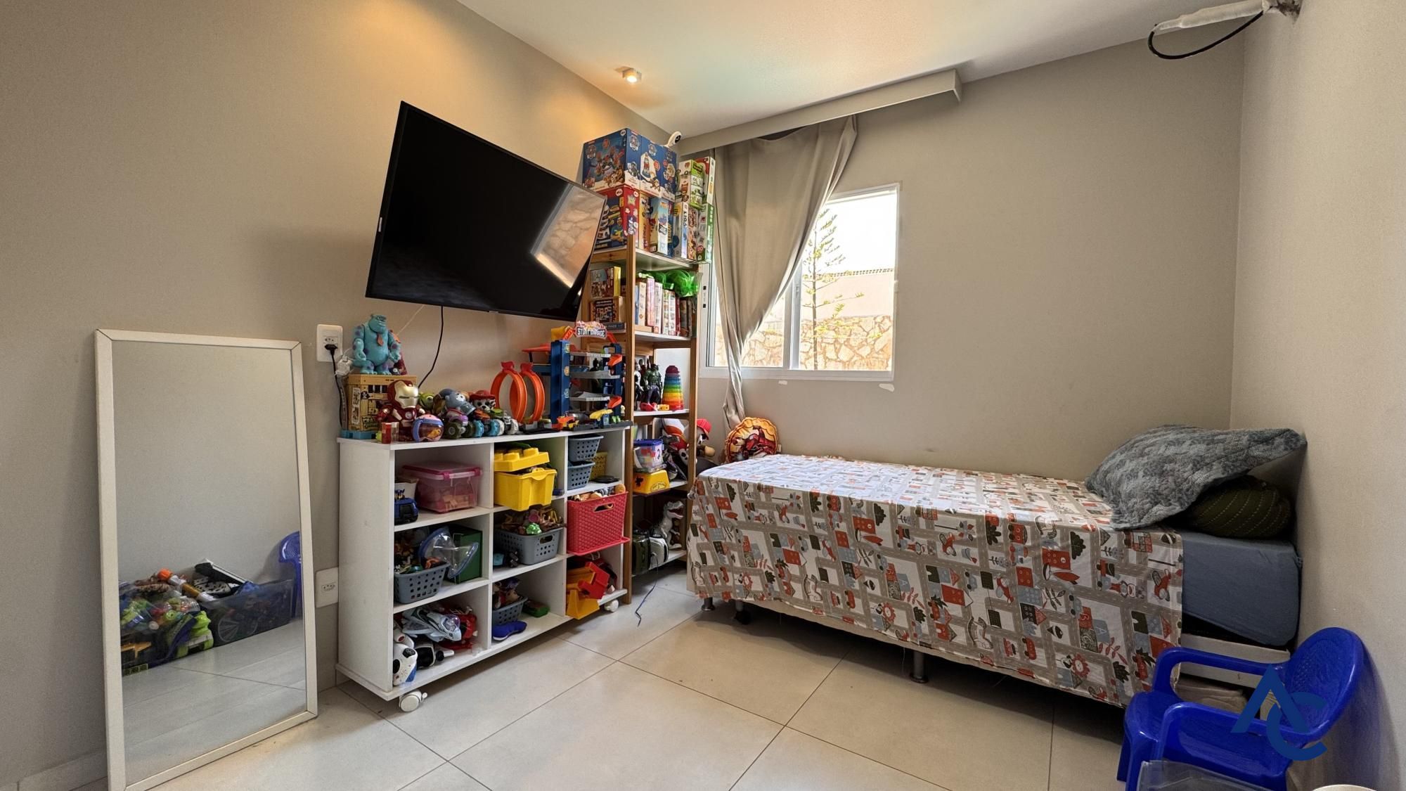 Casa, 6 quartos, 230 m² - Foto 11