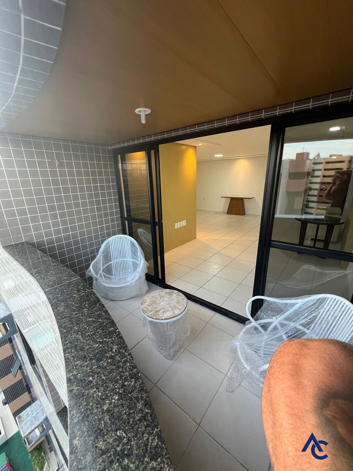 Apartamento, 3 quartos, 120 m² - Foto 2