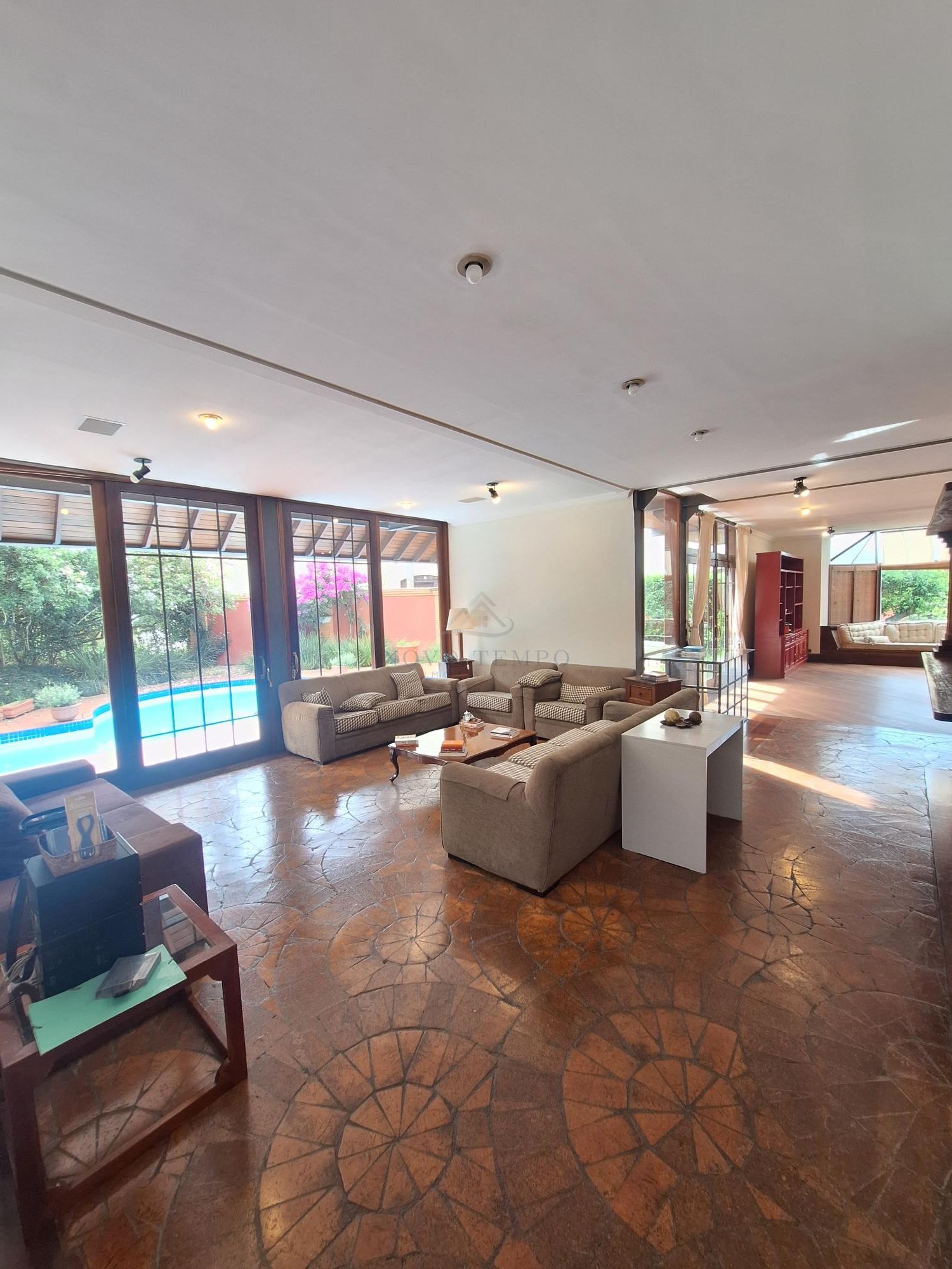 Casa, 4 quartos, 625 m² - Foto 1