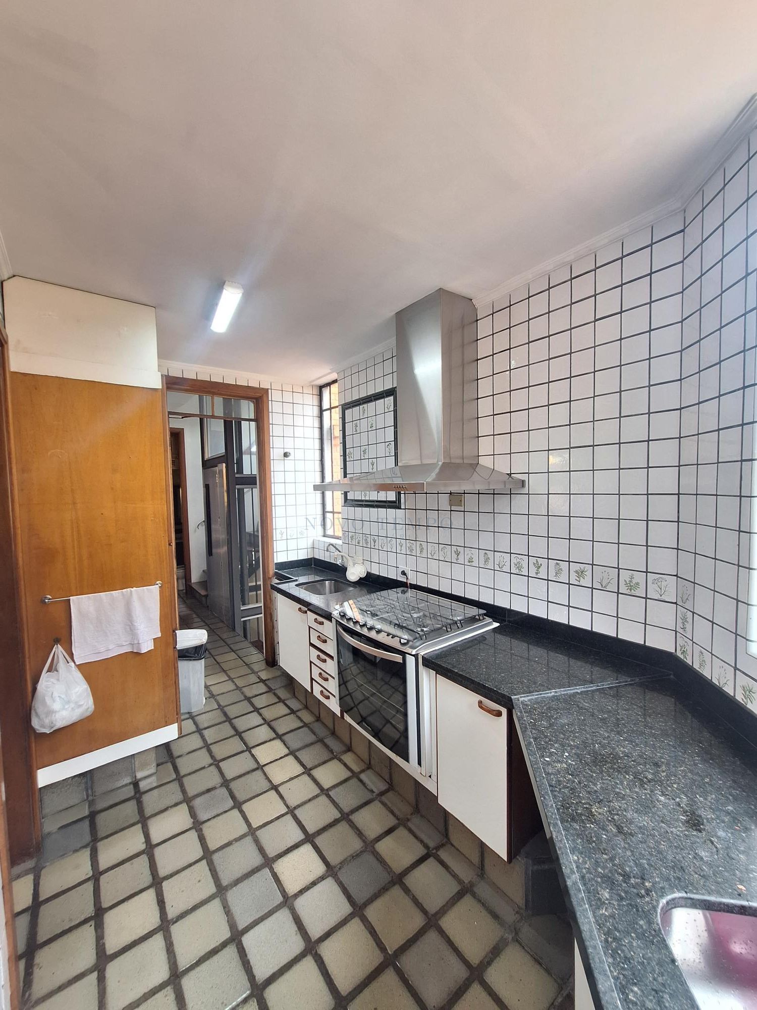 Casa, 4 quartos, 625 m² - Foto 8