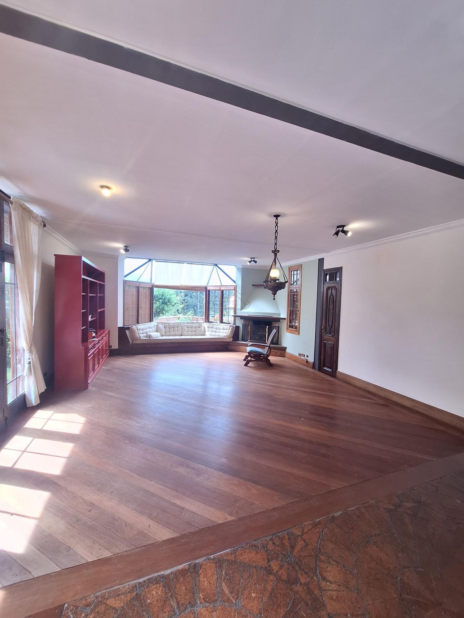 Casa, 4 quartos, 625 m² - Foto 4