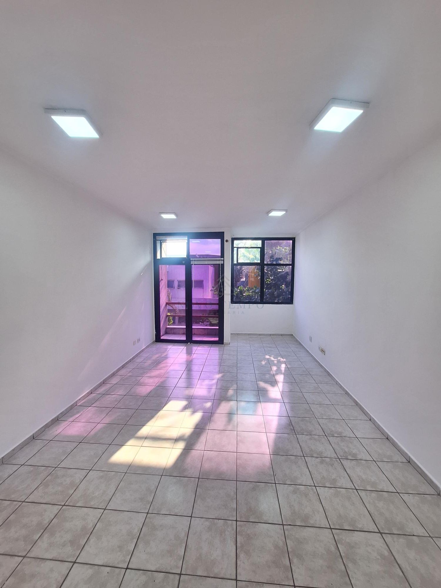 Prédio Inteiro, 96 m² - Foto 1