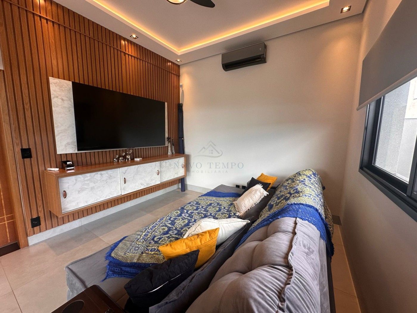 Casa, 3 quartos, 335 m² - Foto 1