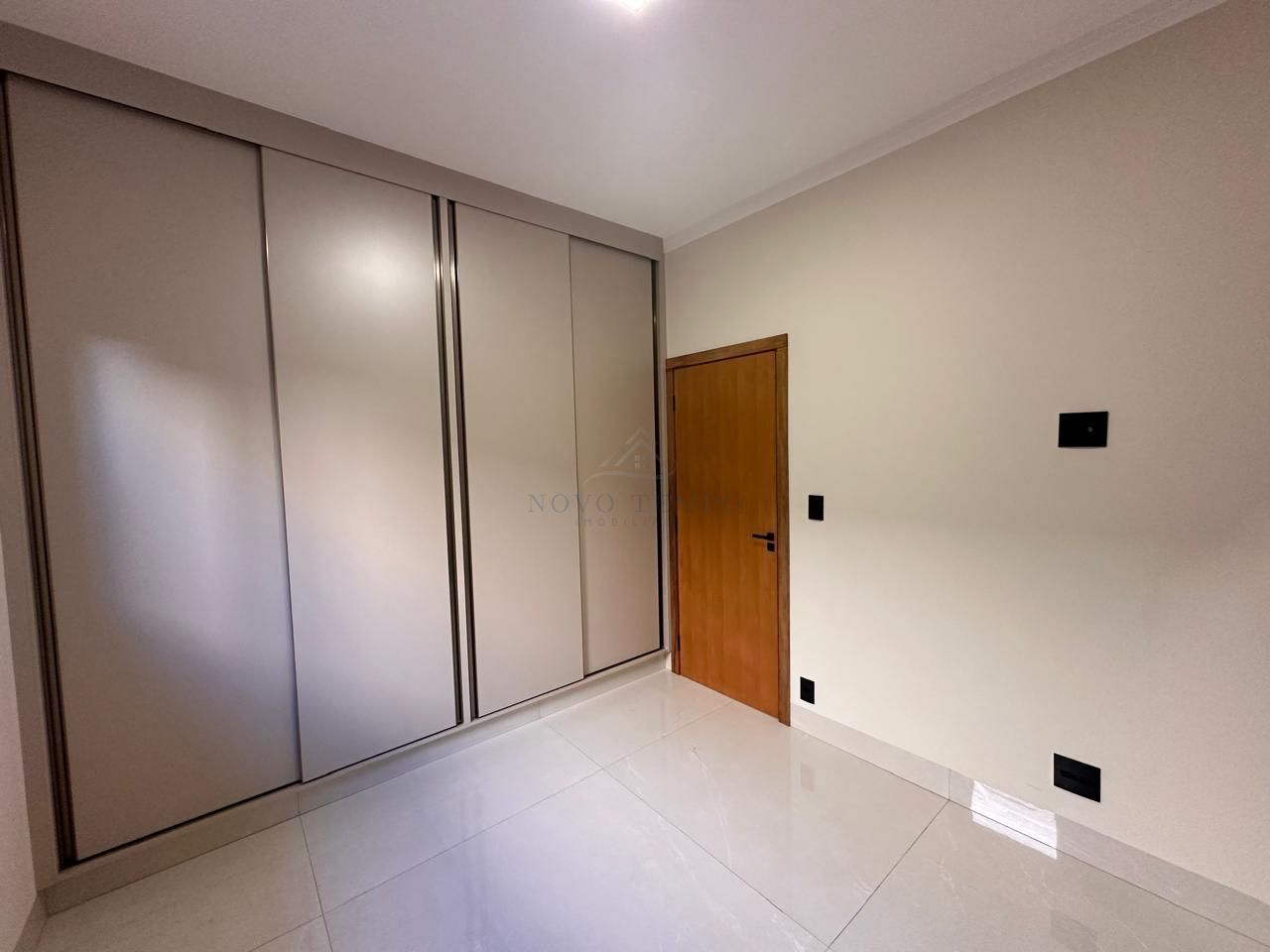 Casa, 3 quartos, 270 m² - Foto 20