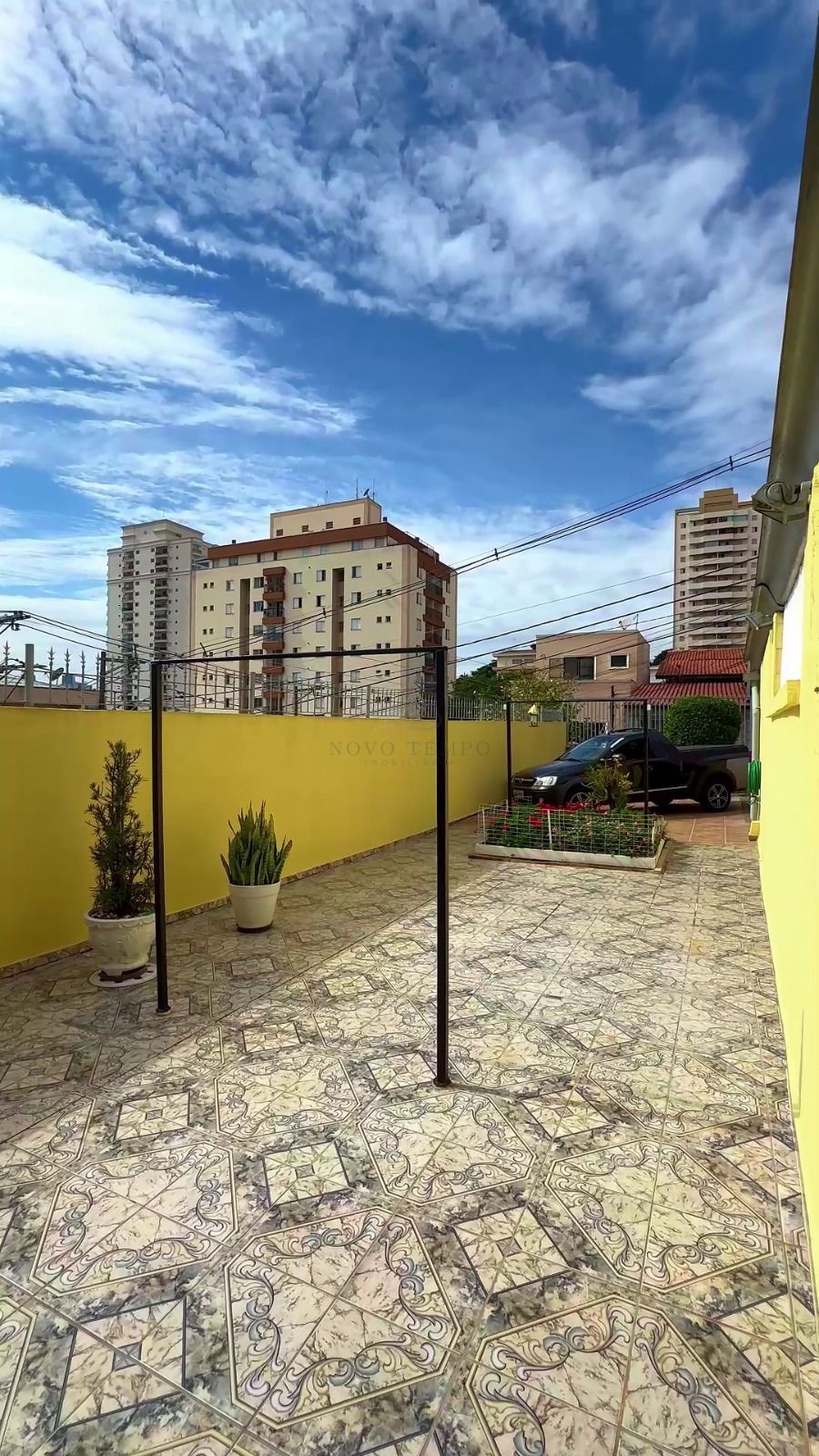 Casa, 3 quartos, 161 m² - Foto 1