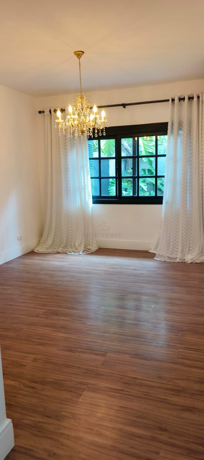 Casa, 4 quartos, 250 m² - Foto 9