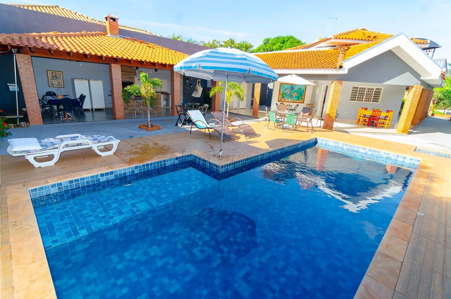 Chácara, 3 quartos, 600 m² - Foto 2