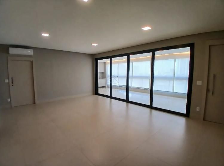 Apartamento, 3 quartos, 206 m² - Foto 1