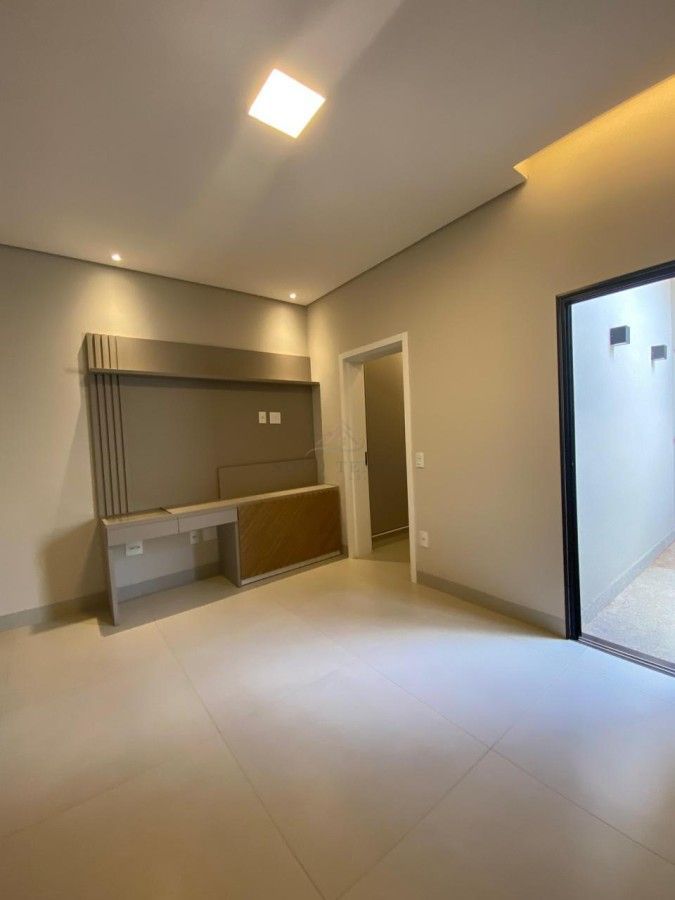 Casa, 3 quartos, 276 m² - Foto 2