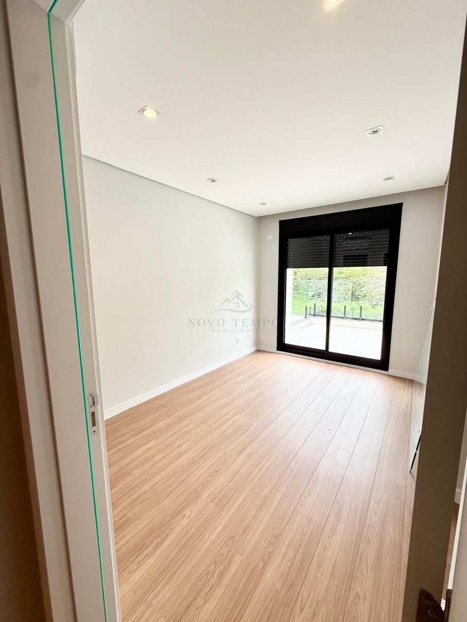 Casa, 4 quartos, 300 m² - Foto 15