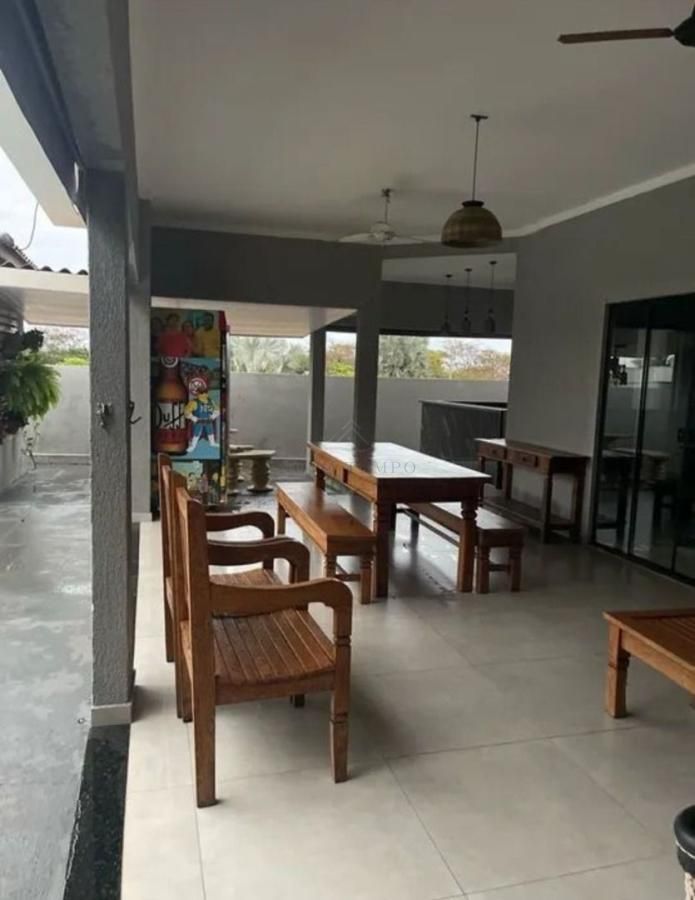 Casa, 3 quartos, 180 m² - Foto 1