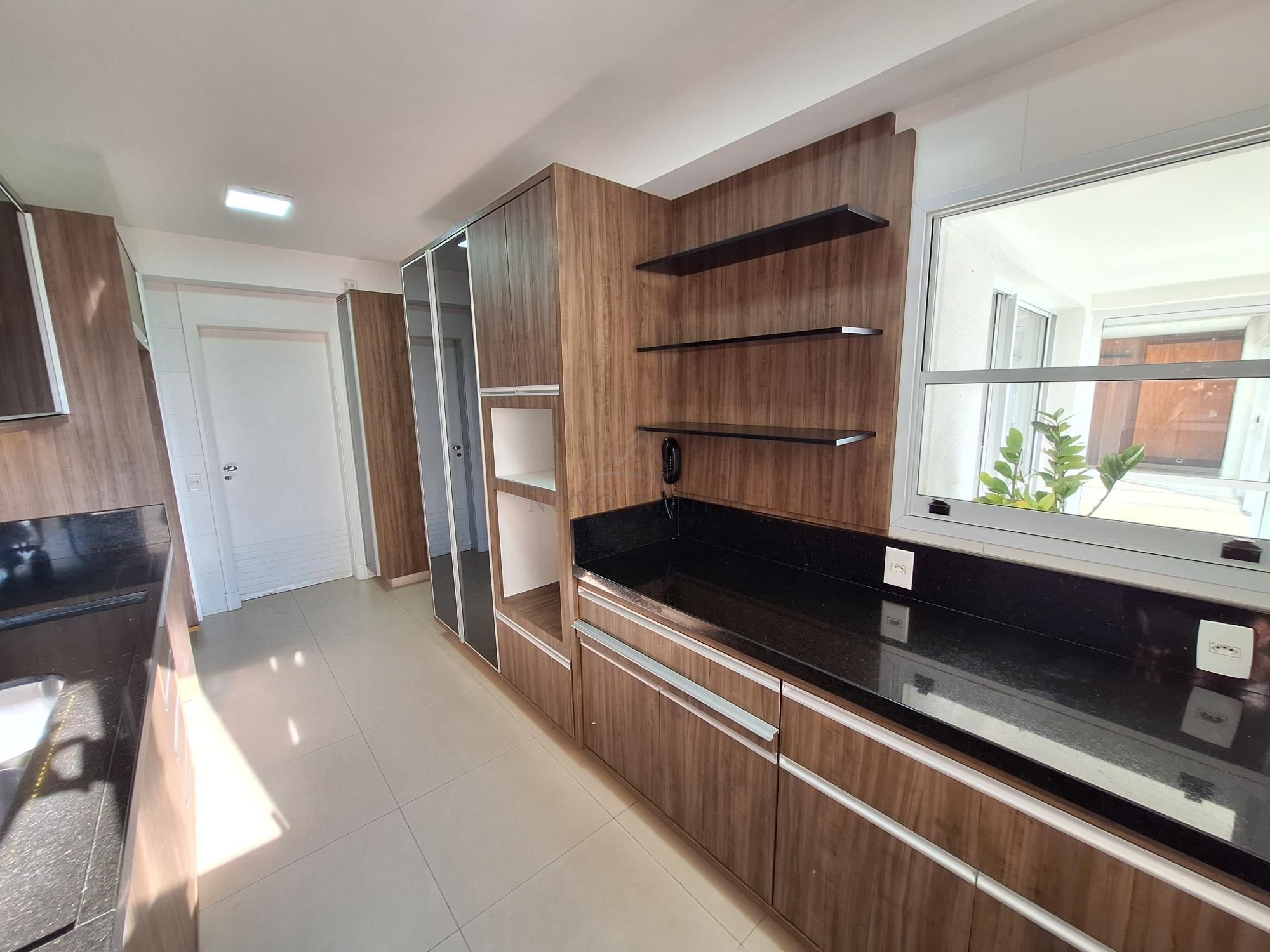 Apartamento, 3 quartos, 261 m² - Foto 11
