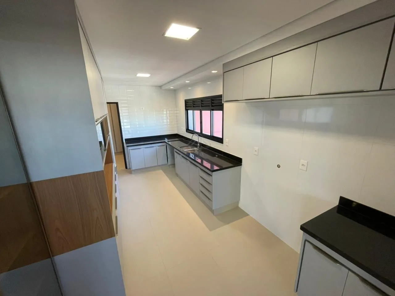 Apartamento, 4 quartos, 257 m² - Foto 25
