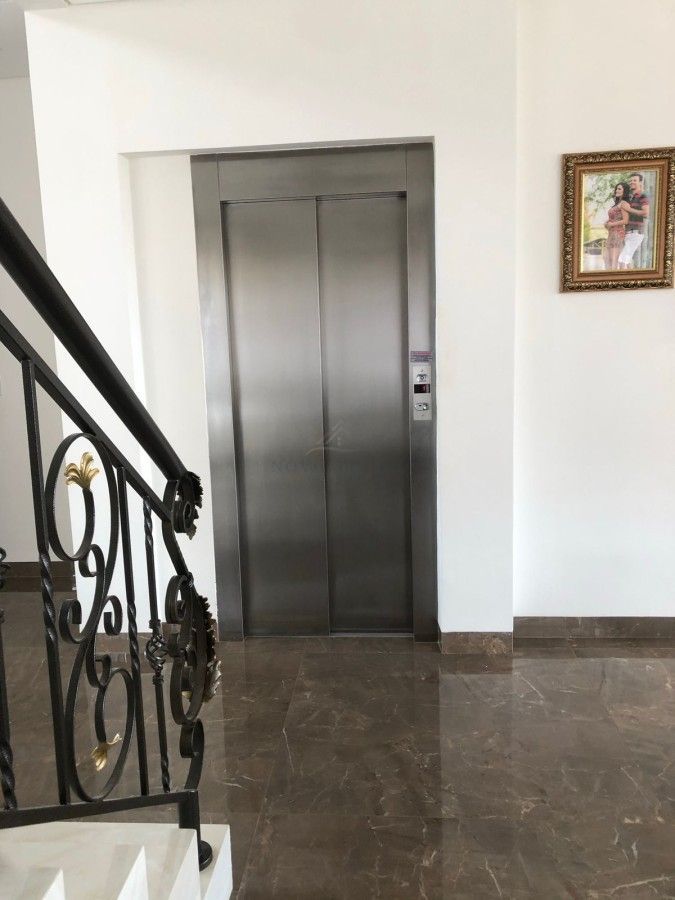 Casa, 5 quartos, 443 m² - Foto 4